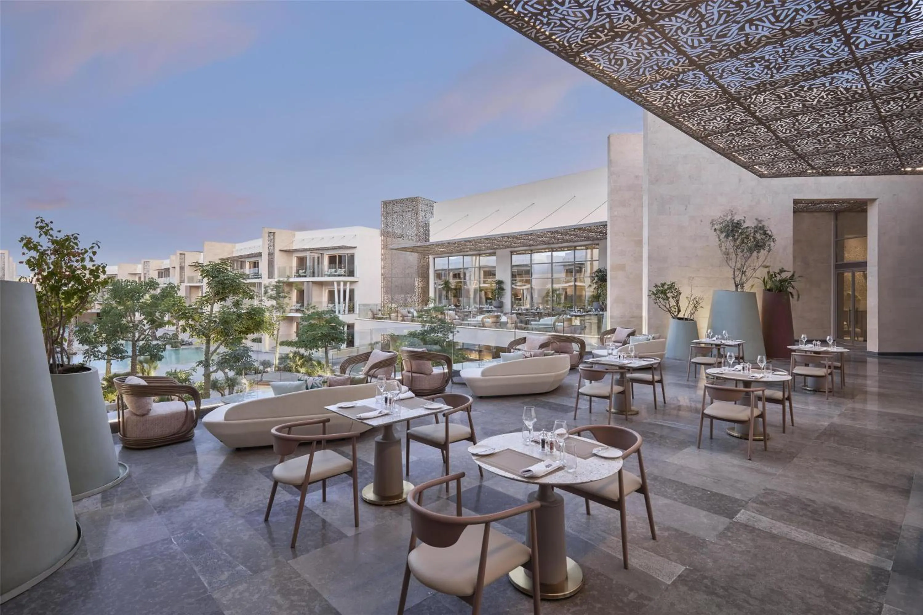 Restaurant/places to eat in Doubletree By Hilton Mangroovy El Gouna Resort