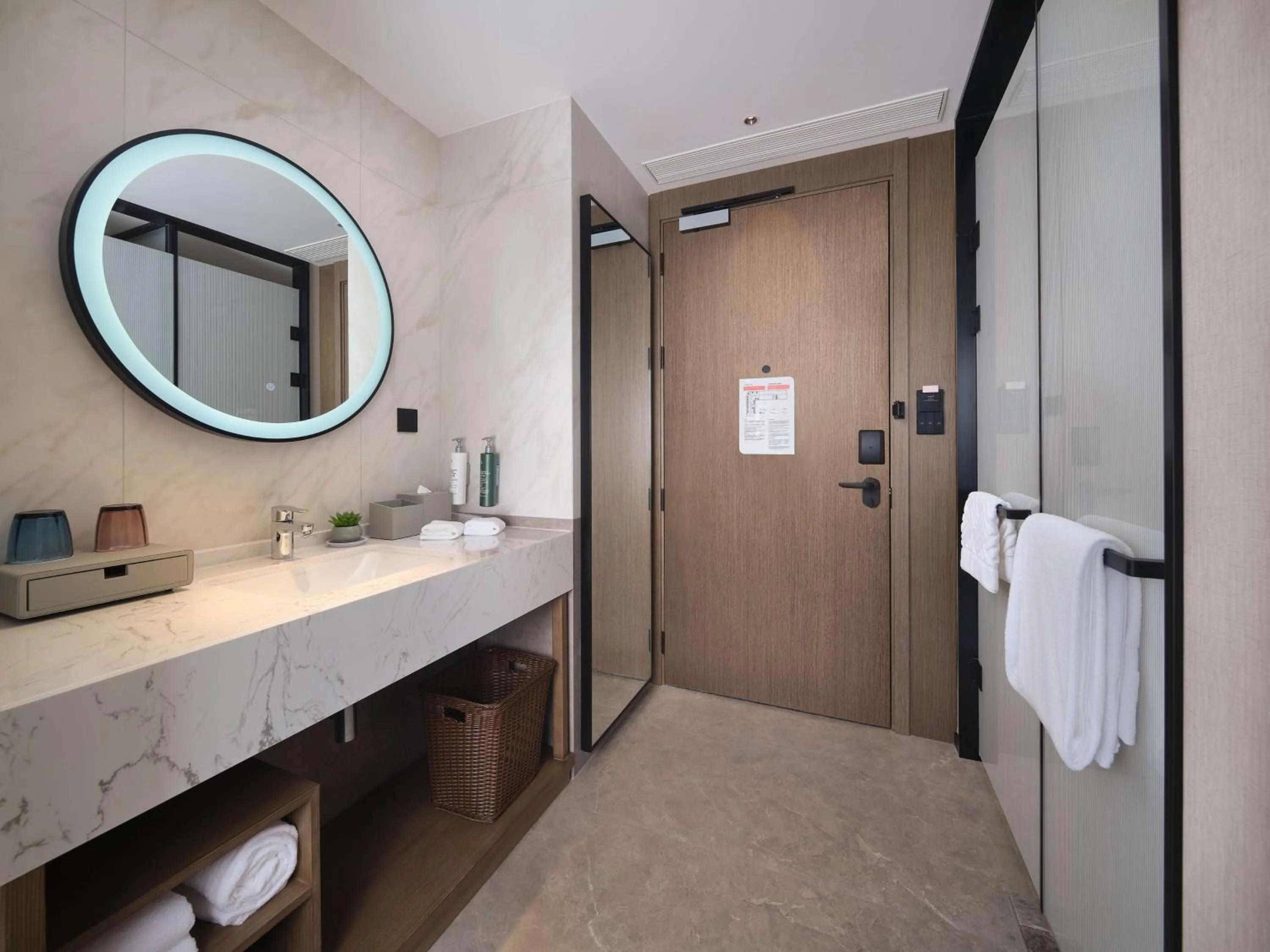 Bathroom in Hilton Garden Inn Ji'Nan High-Tech Zone