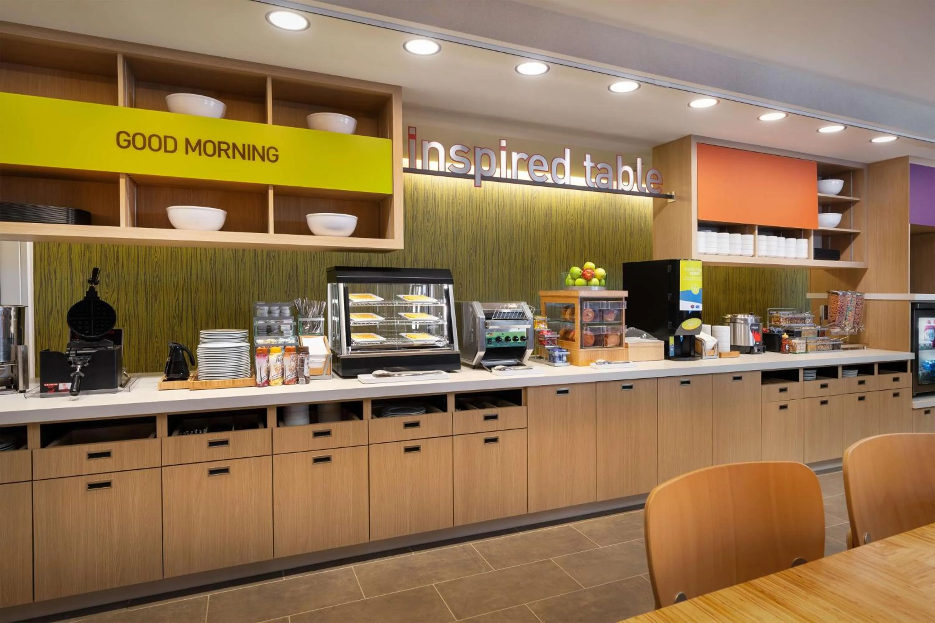 Food and drinks in Home2 Suites by Hilton Bozeman Midtown