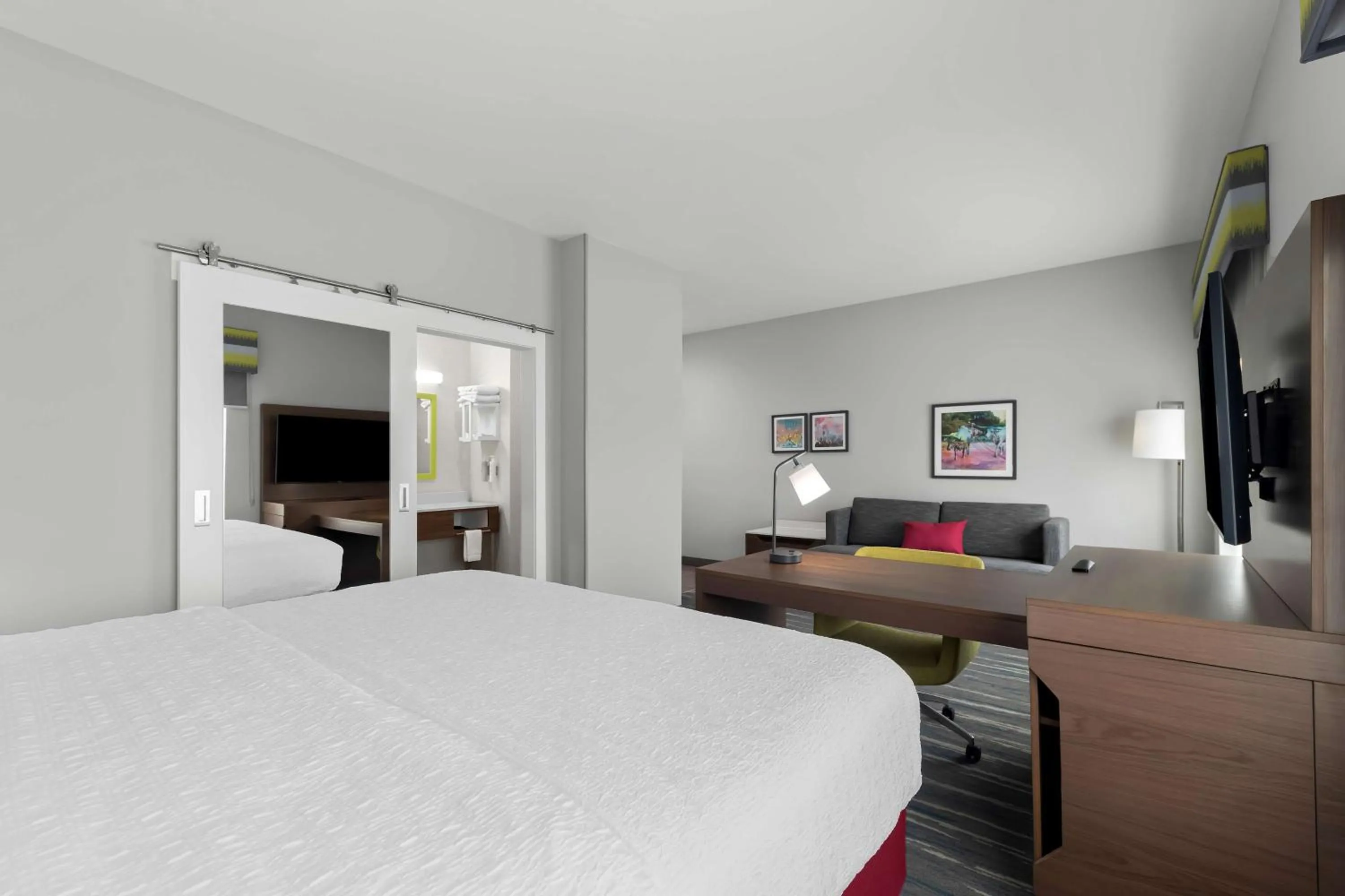 Bedroom, Bed in Hampton Inn & Suites Sherman