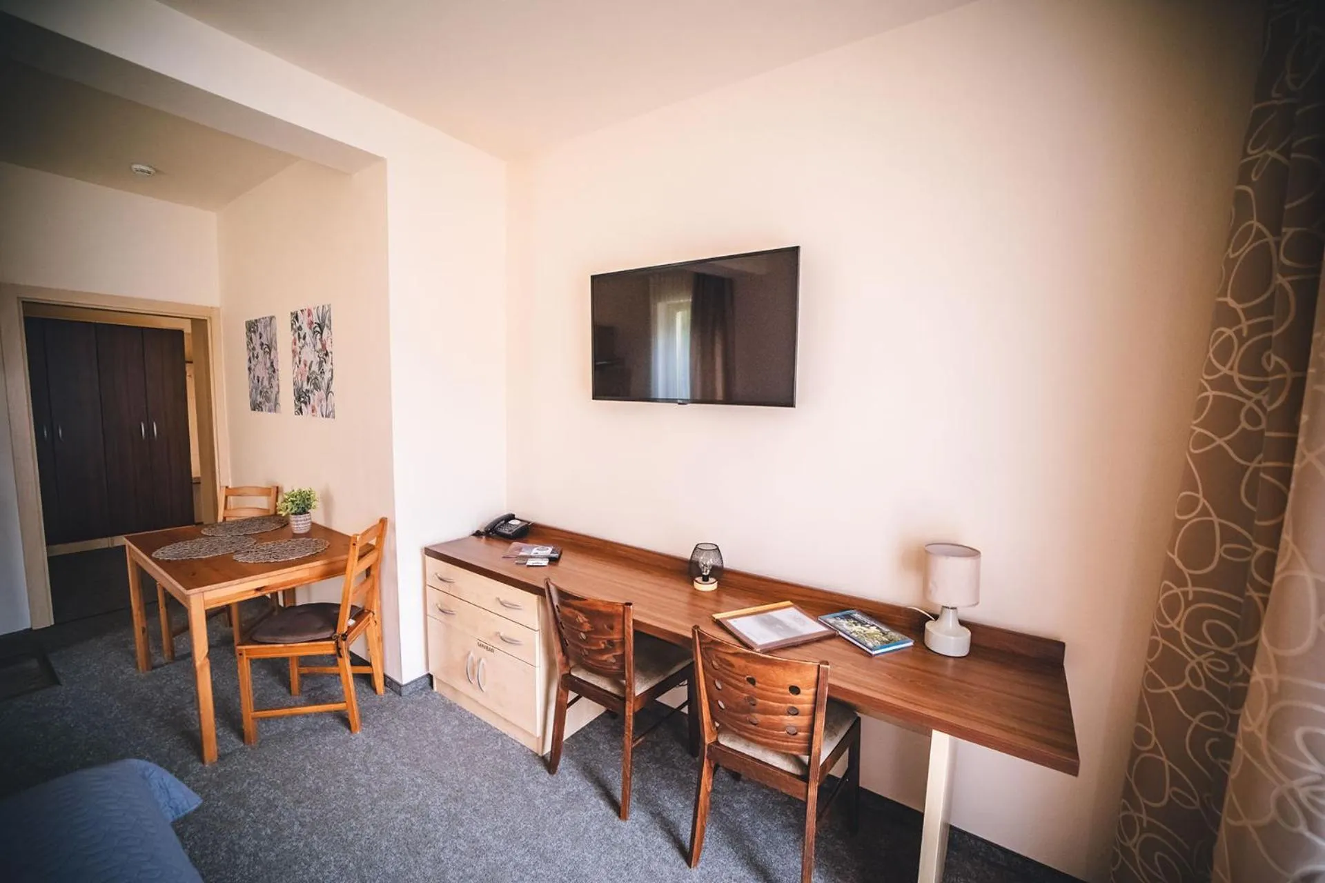 Communal lounge/ TV room in Wellness & Spa Hotel Čertov