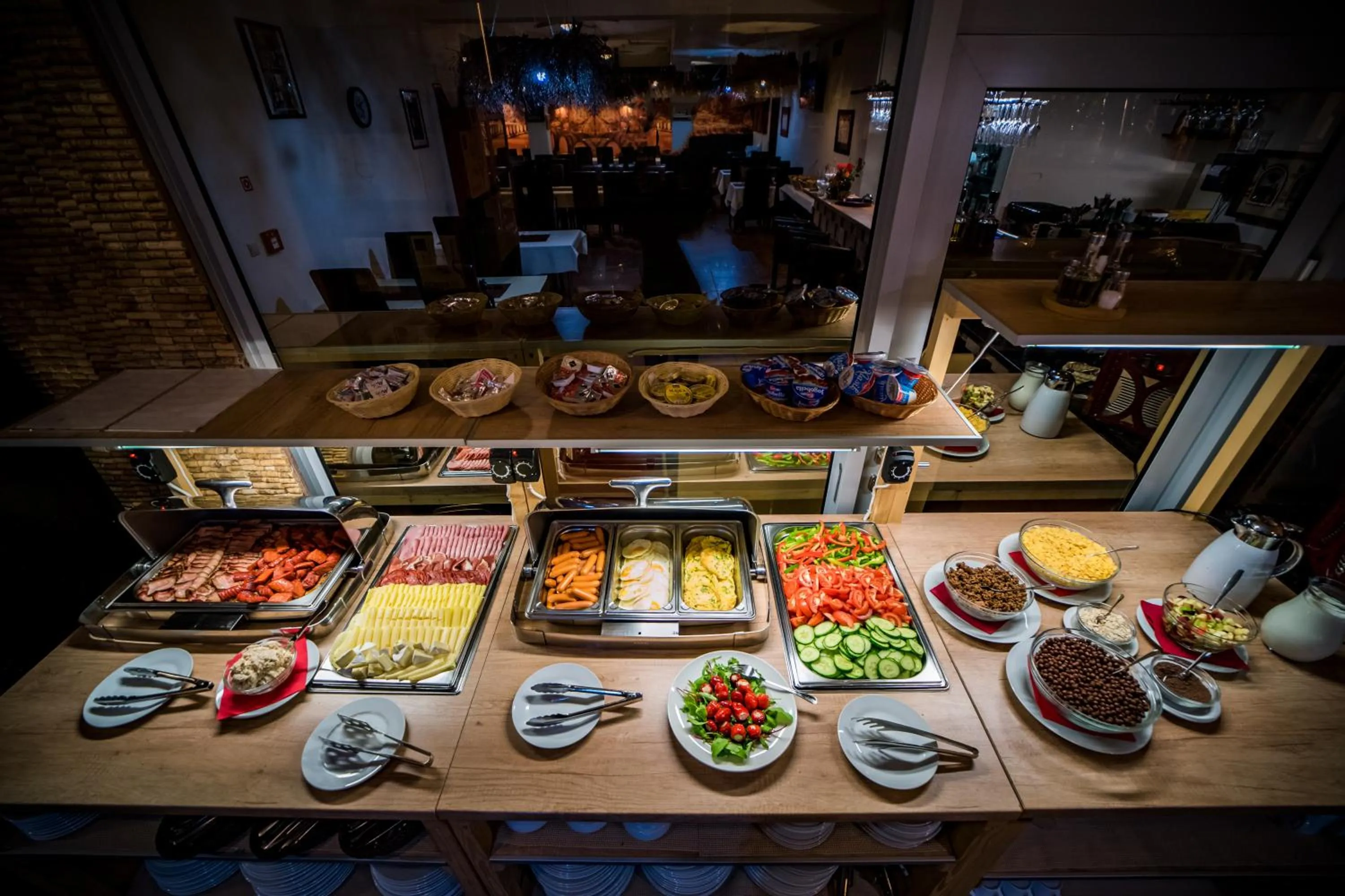 Buffet breakfast in Wellness & Spa Hotel Čertov