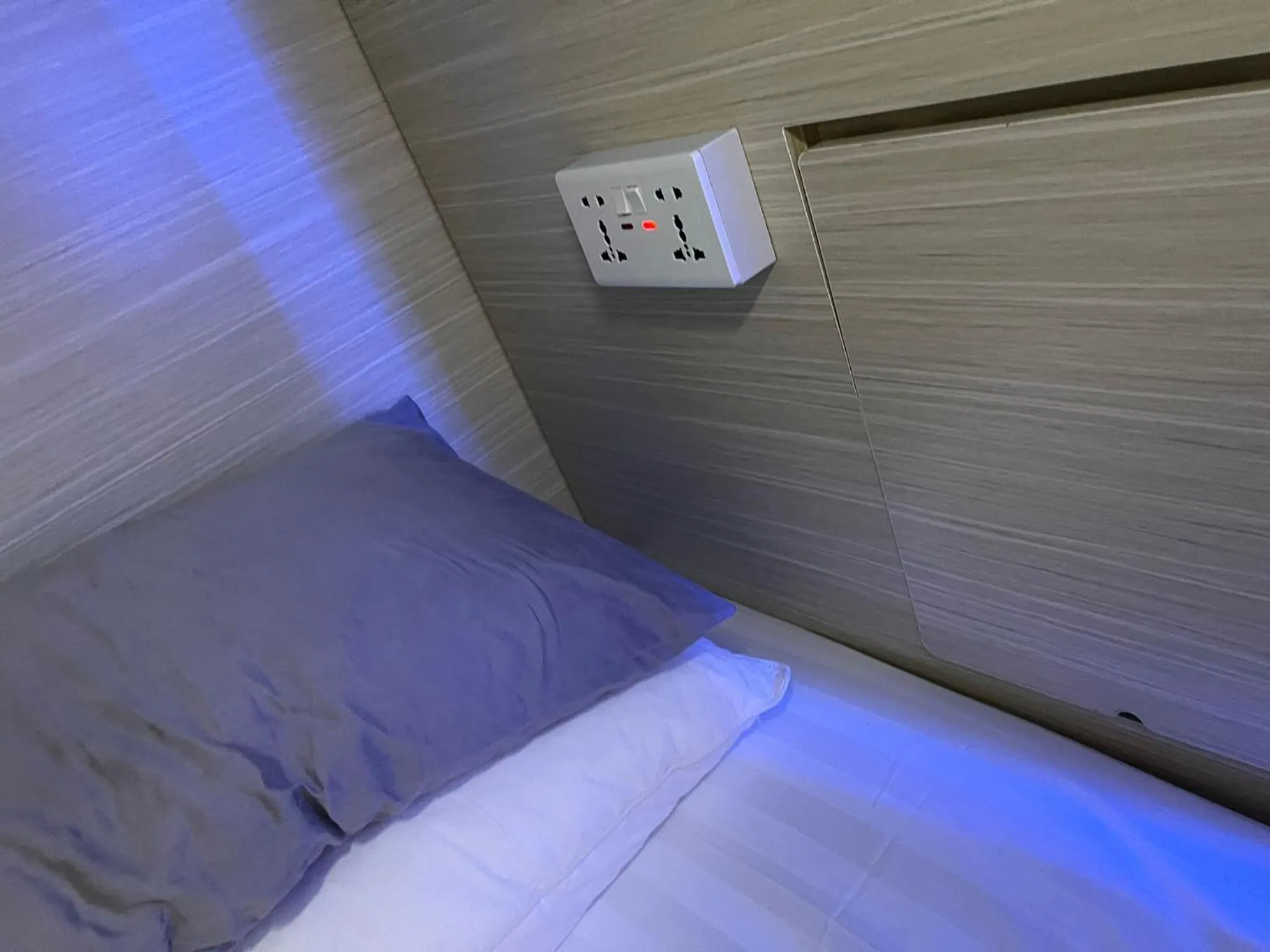 Bed in Coller Chinatown