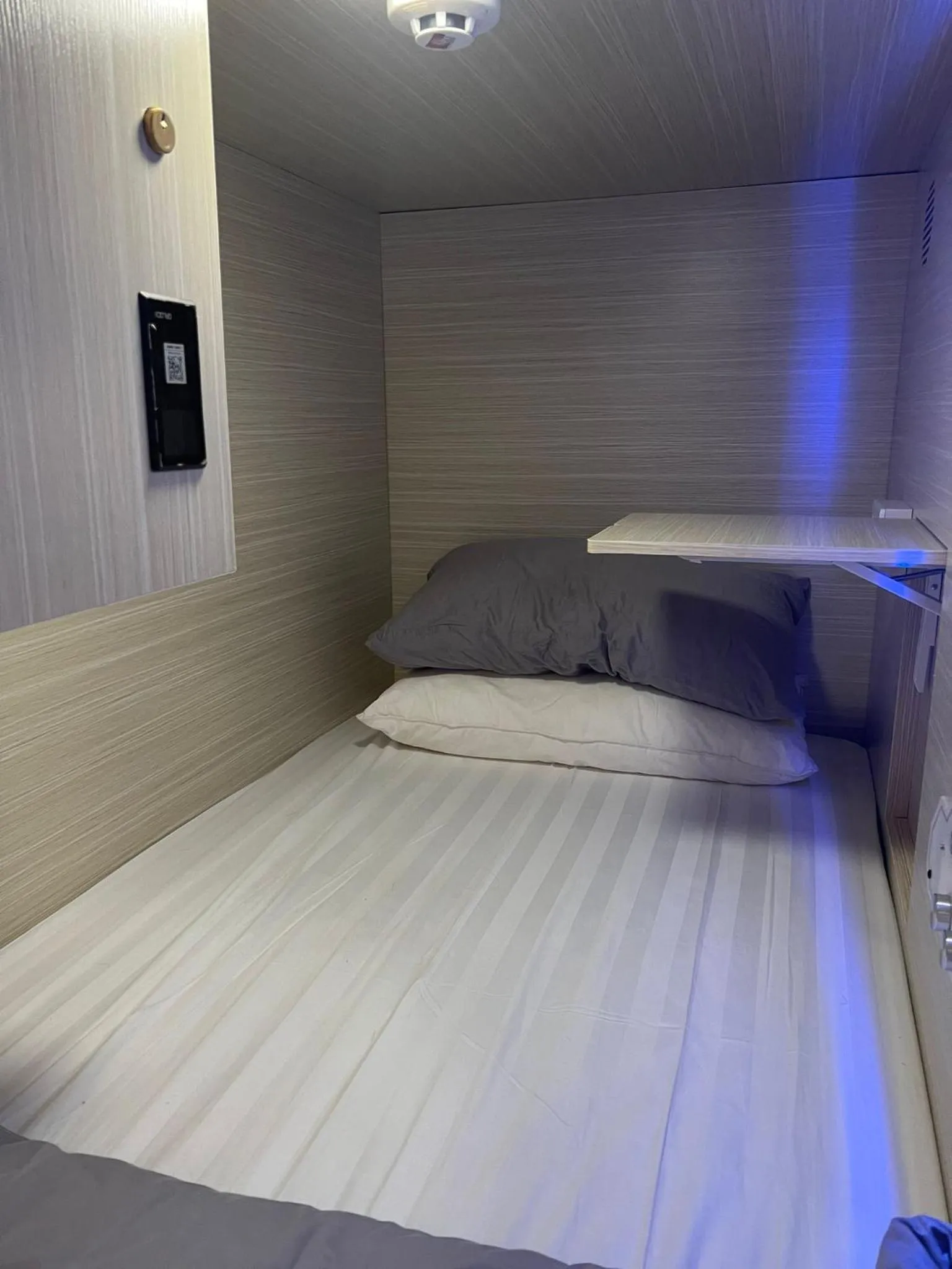 Bed in Coller Chinatown