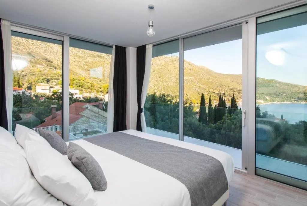 Bedroom, Bed in Villa Dupcic