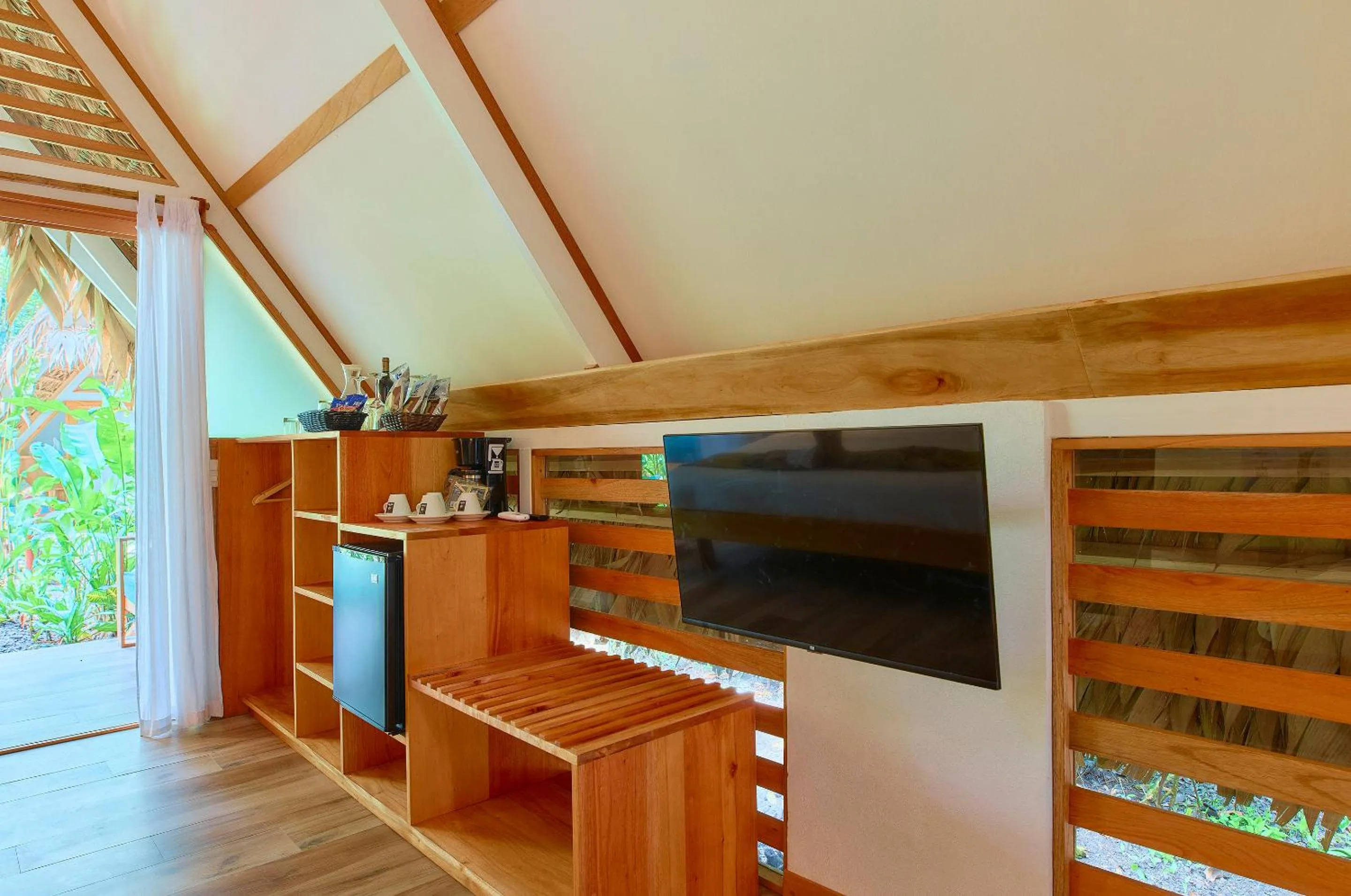 TV and multimedia in Hotel Shawandha Costa Rica