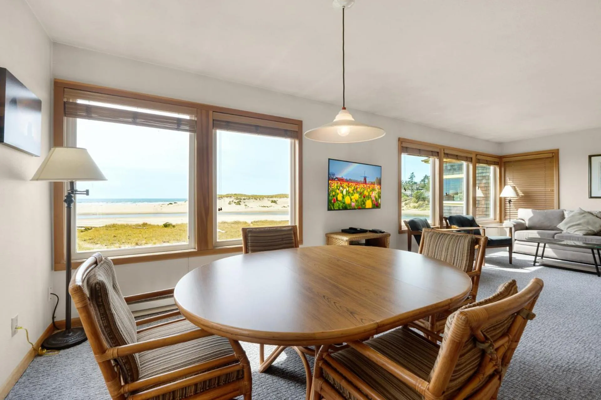 Living room in The Waves