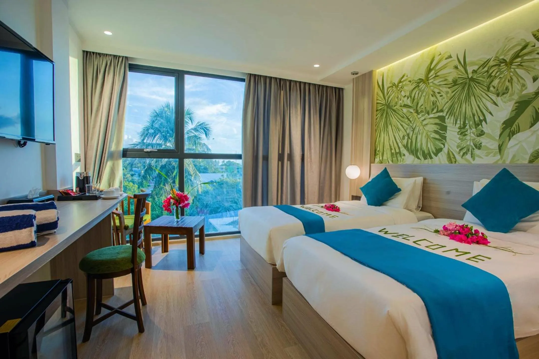 Bedroom, Bed in Beach Heaven Guraidhoo by Beach Hotel Maldives