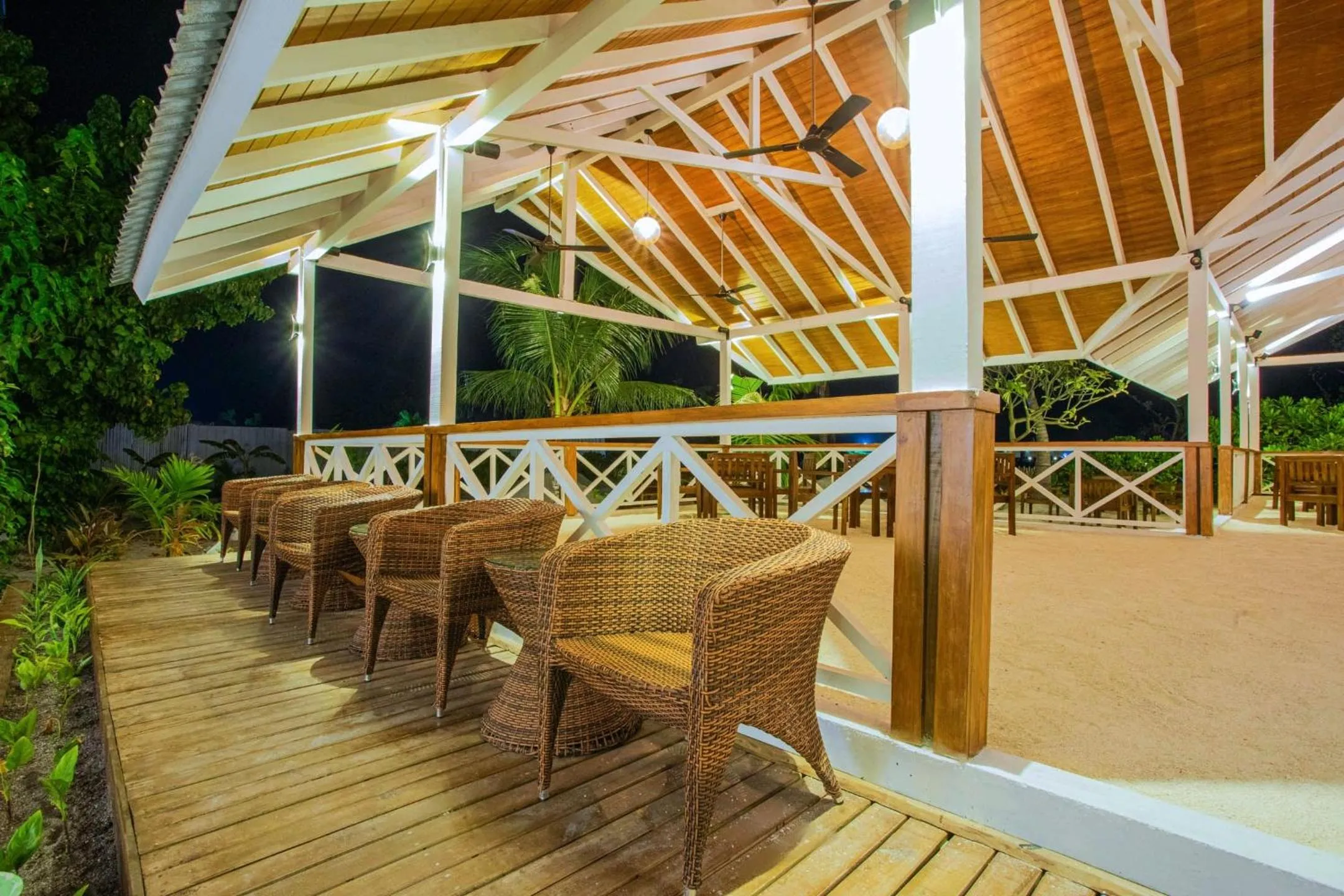 Restaurant/places to eat in Beach Heaven Guraidhoo by Beach Hotel Maldives