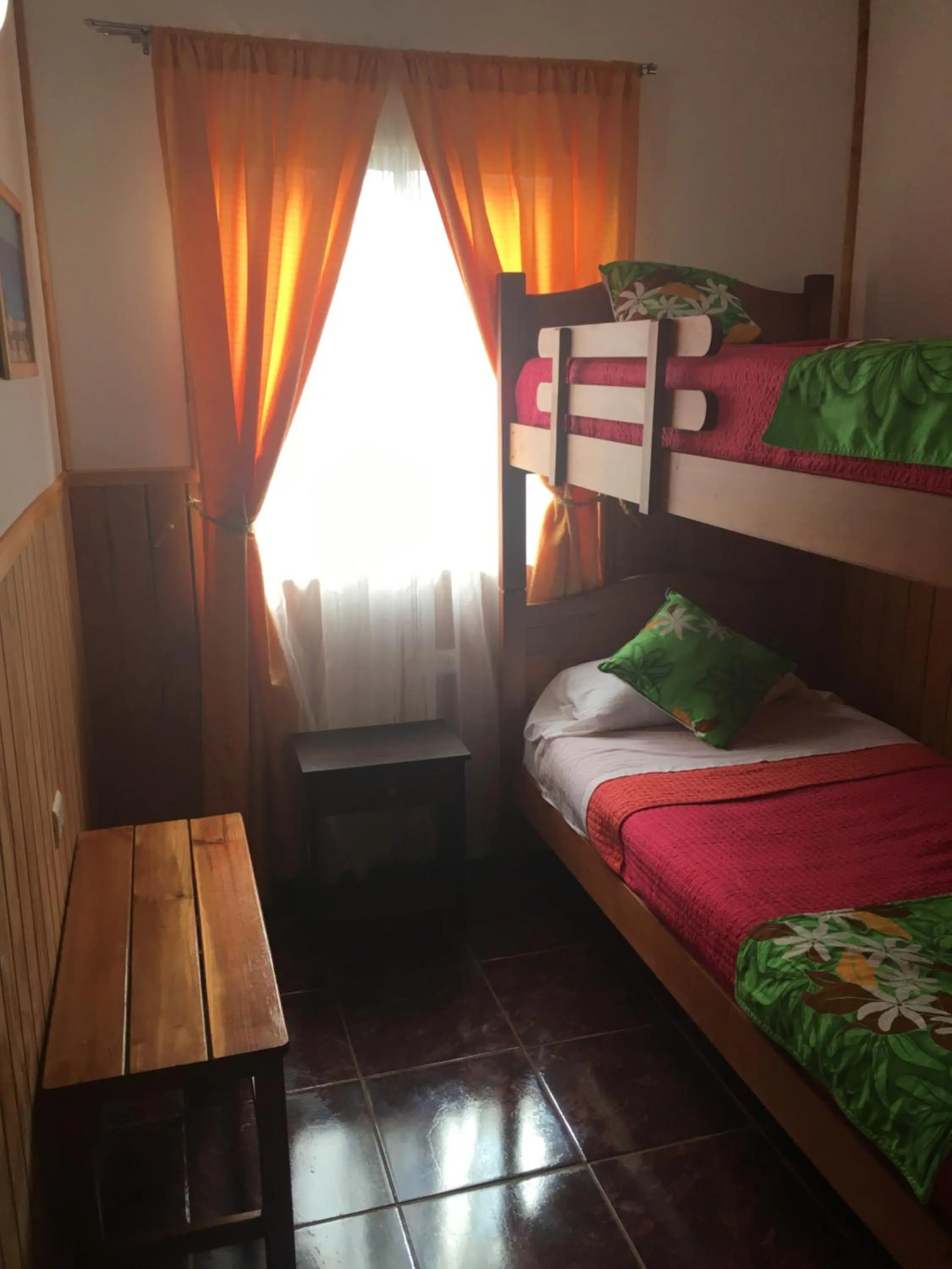 bunk bed, Bed in Cabañas Henua Iti