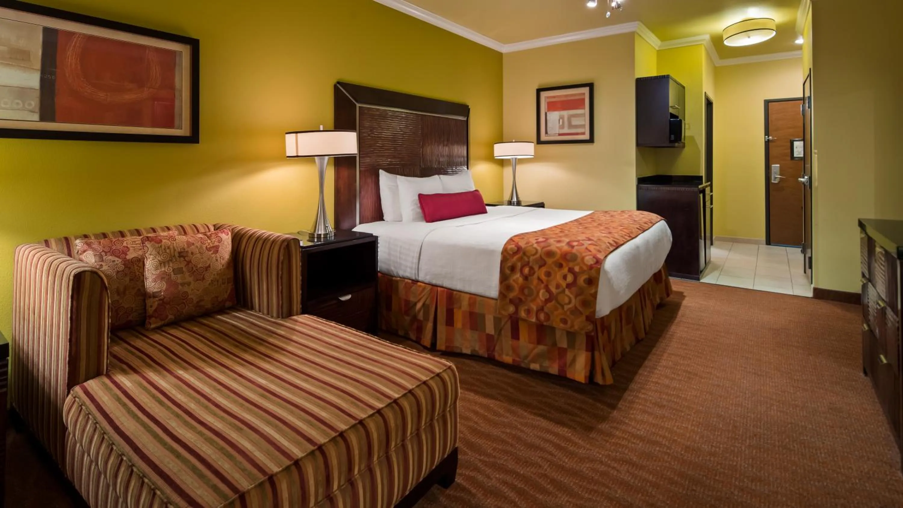 Bedroom, Bed in Best Western Plus Christopher Inn & Suites