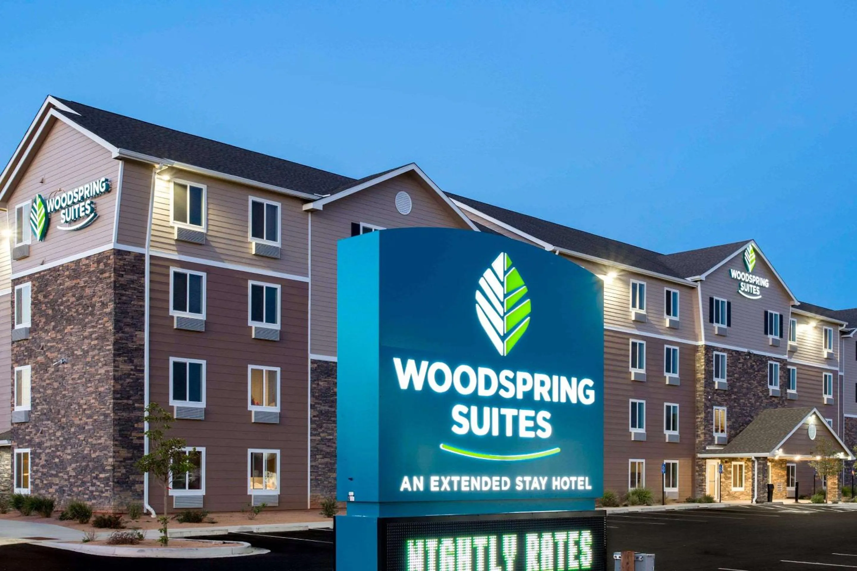 Property building in WoodSpring Suites Grand Junction