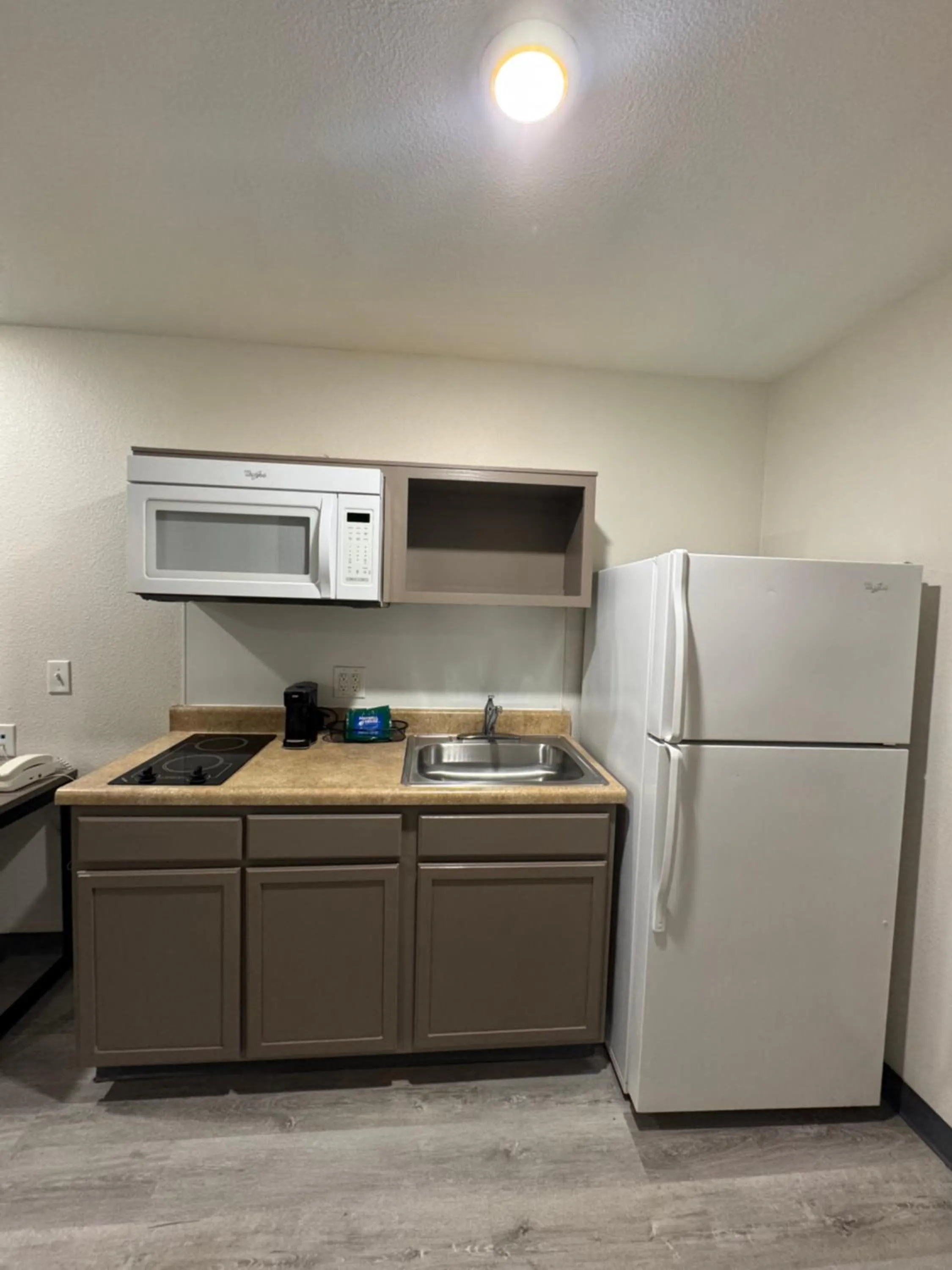 Kitchen or kitchenette in Baymont by Wyndham Dickinson