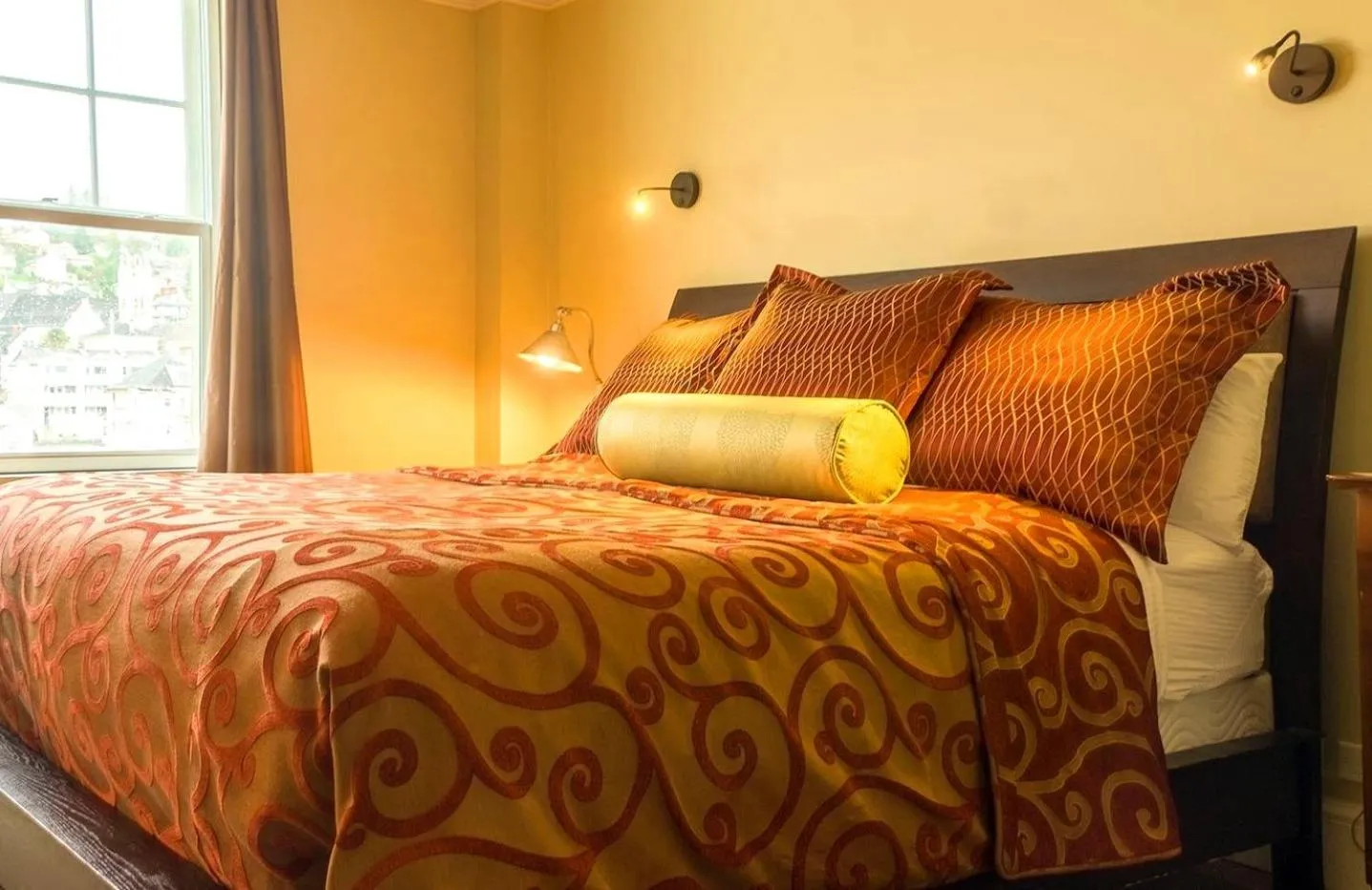 Bed in Hotel Elliott