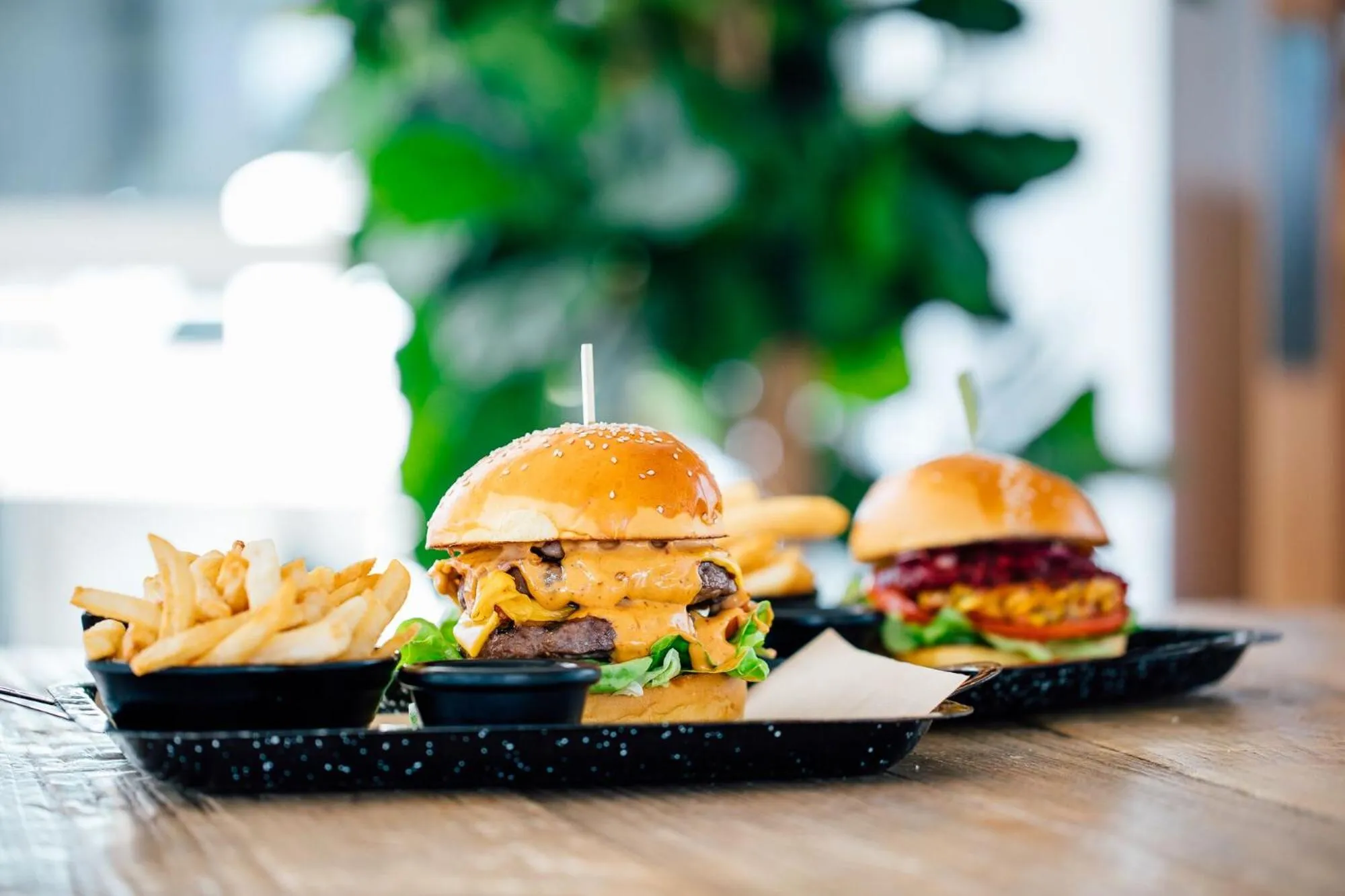 Food and drinks in Crossroads Hotel