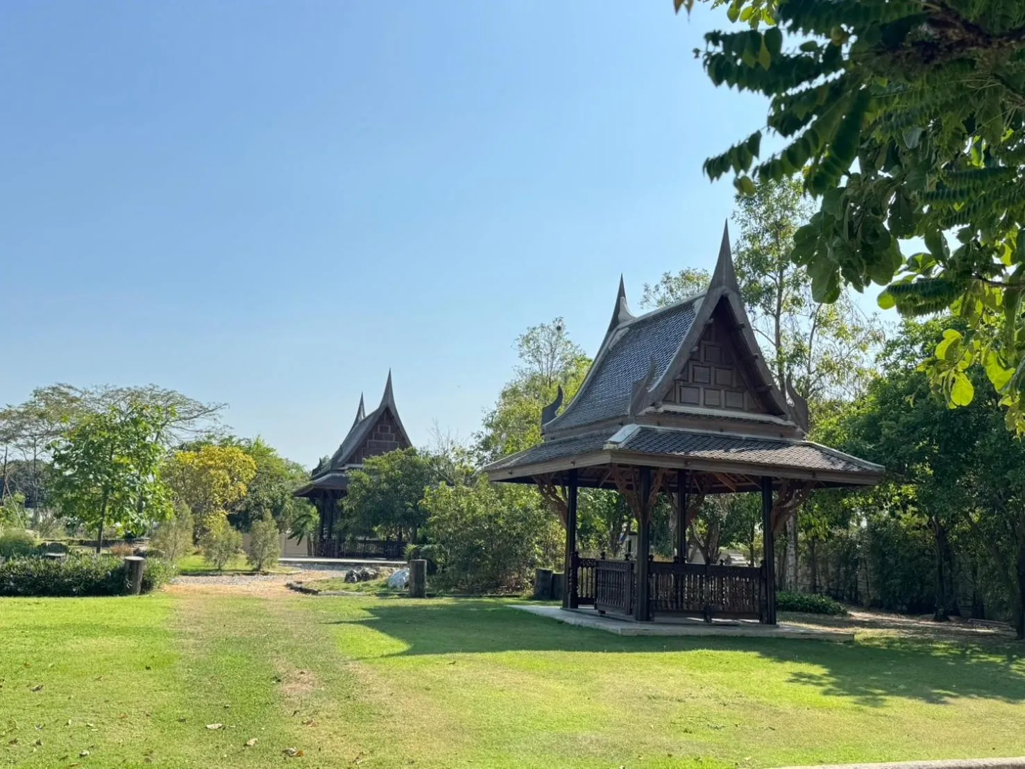 Garden in Mida Grande Hotel Dhavaravati Nakhon Pathom - SHA PLUS