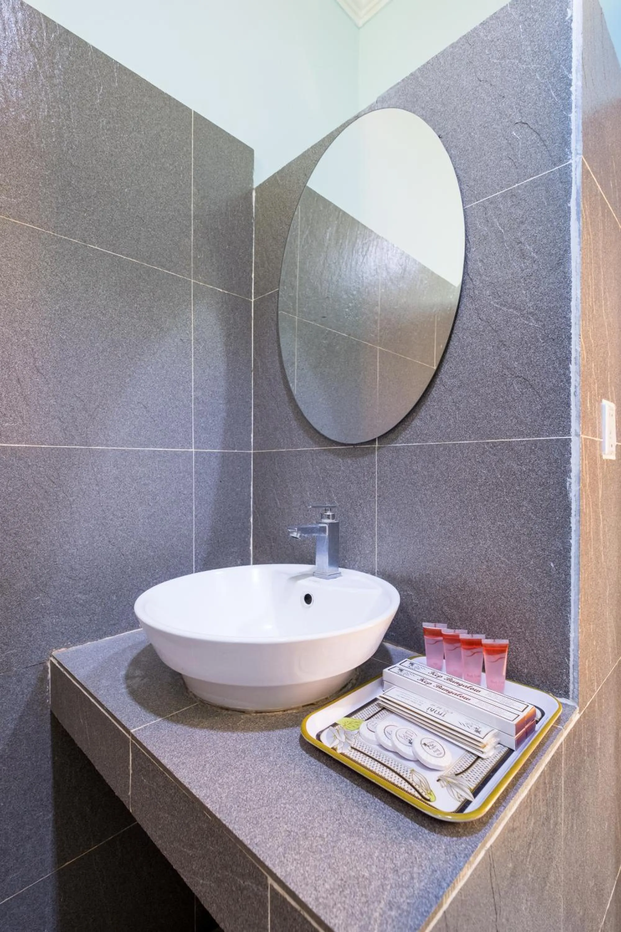 Shower in Kep Bungalows