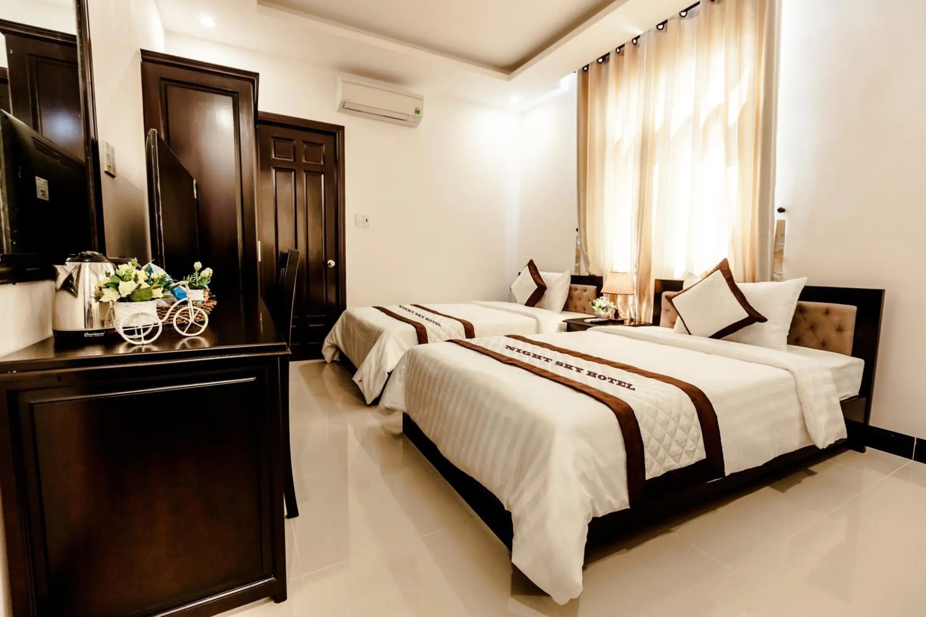 Two-Bedroom Suite in Night Sky Hotel Two-Bedroom Suite in Night Sky Hotel