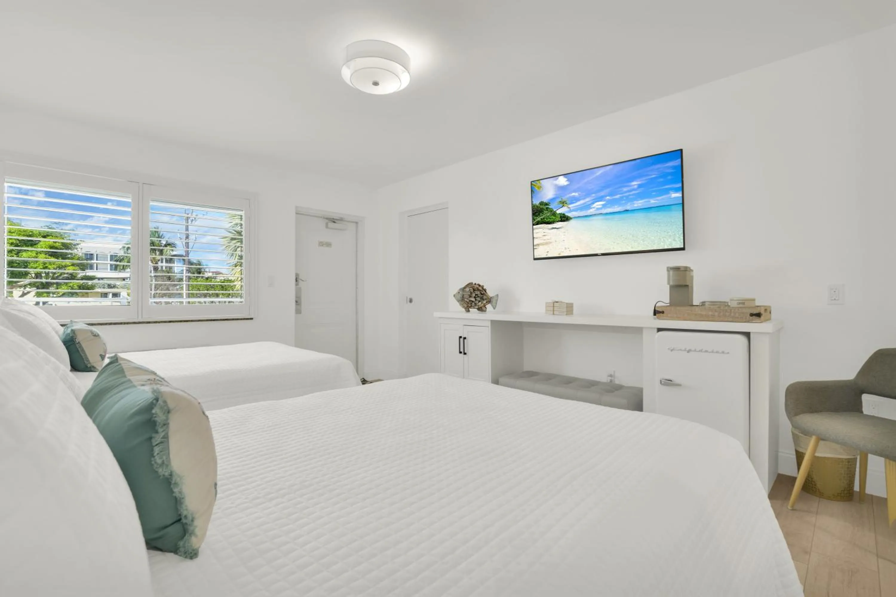 Bed in The Shores Hotel