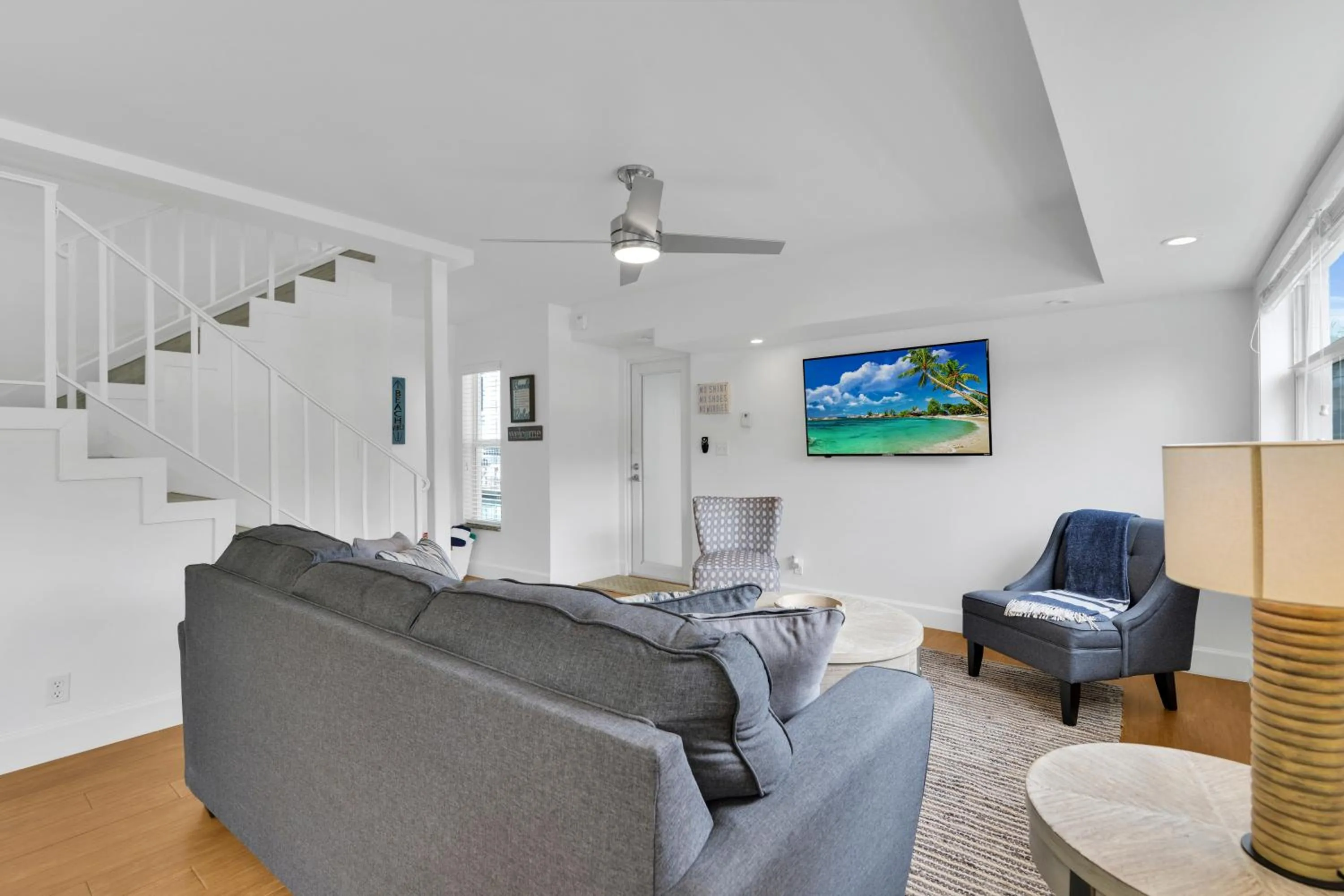 Living room in The Shores Hotel