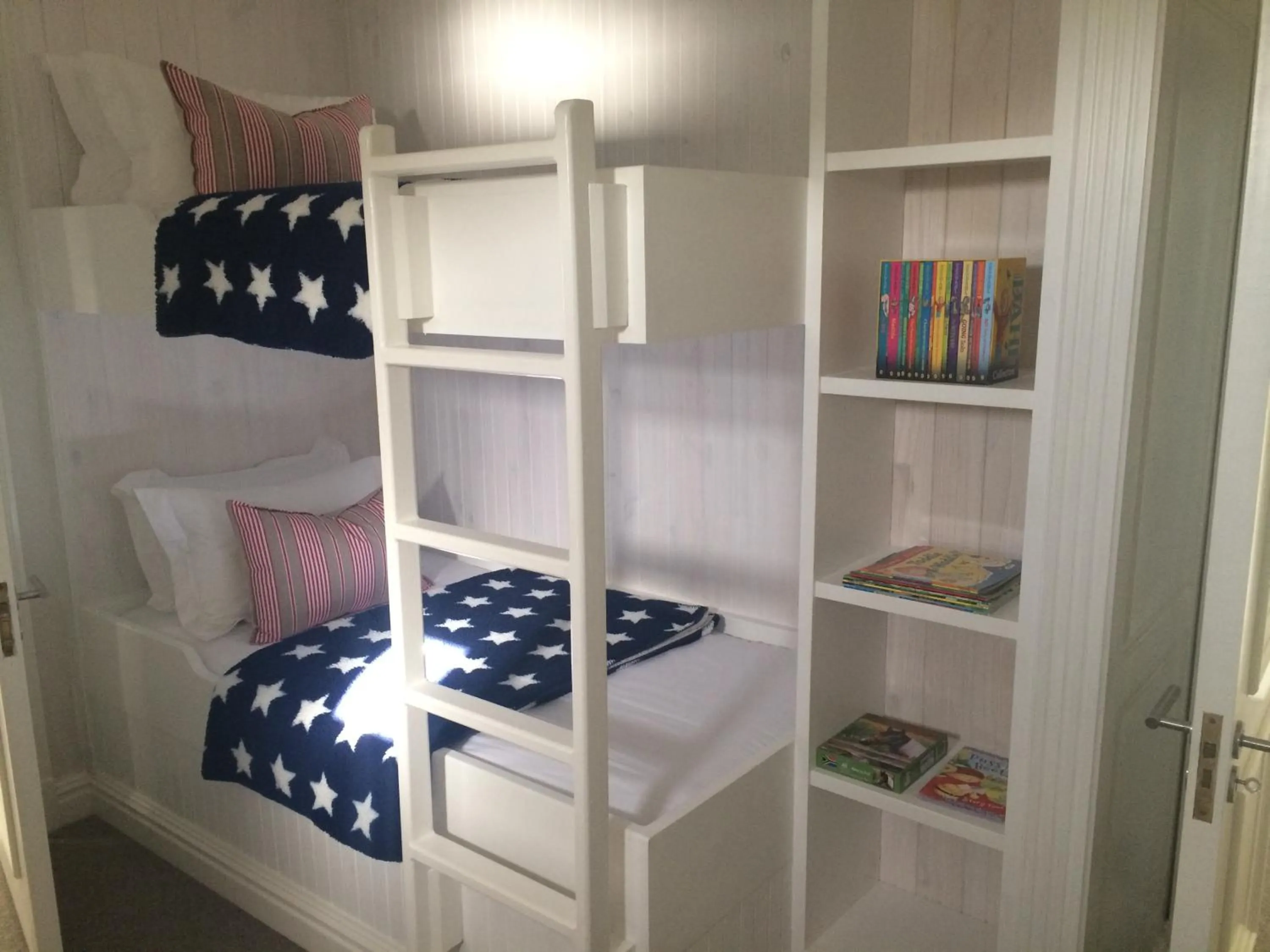 Bedroom, Bed in Bollard Bay House