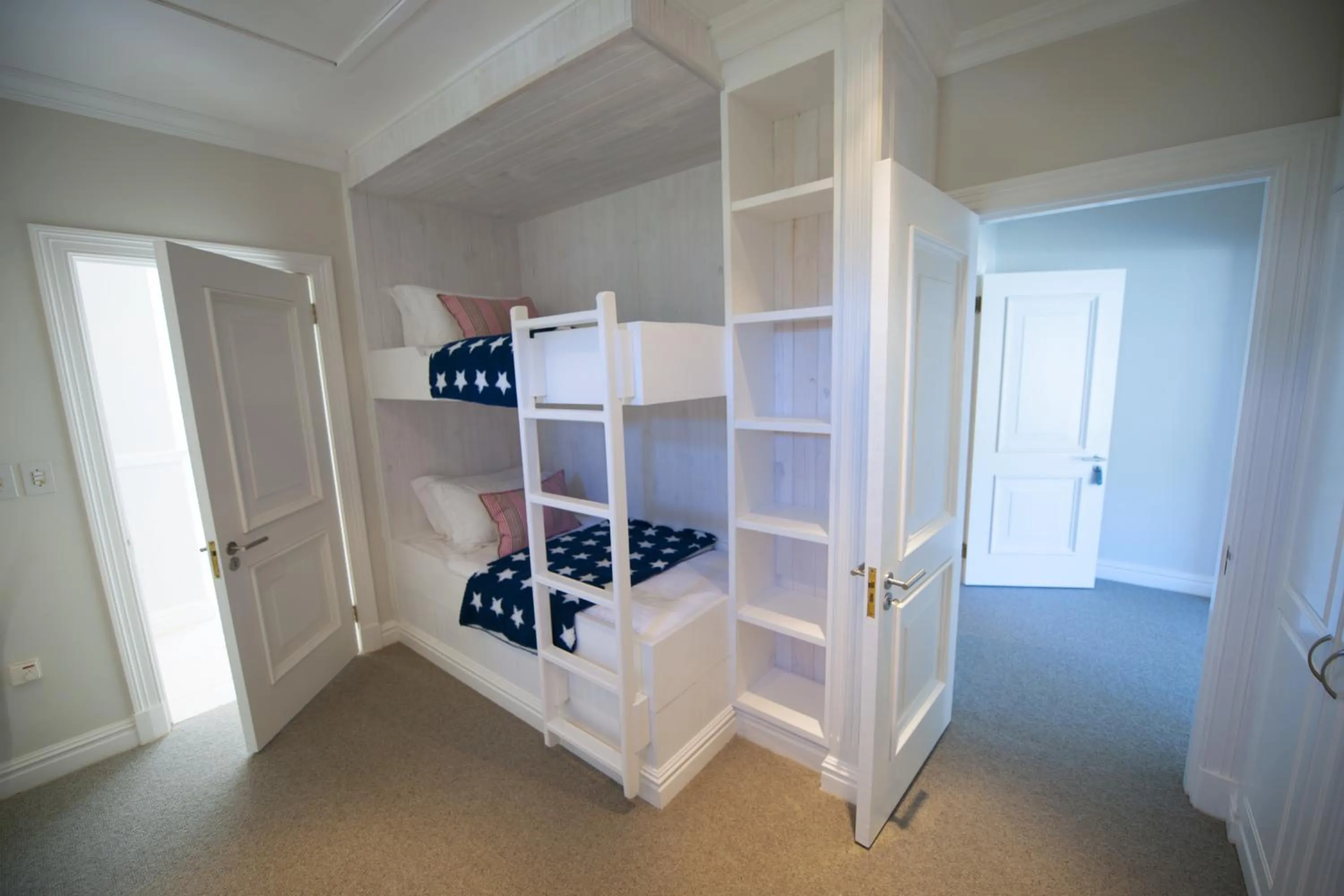 Bedroom, Bed in Bollard Bay House