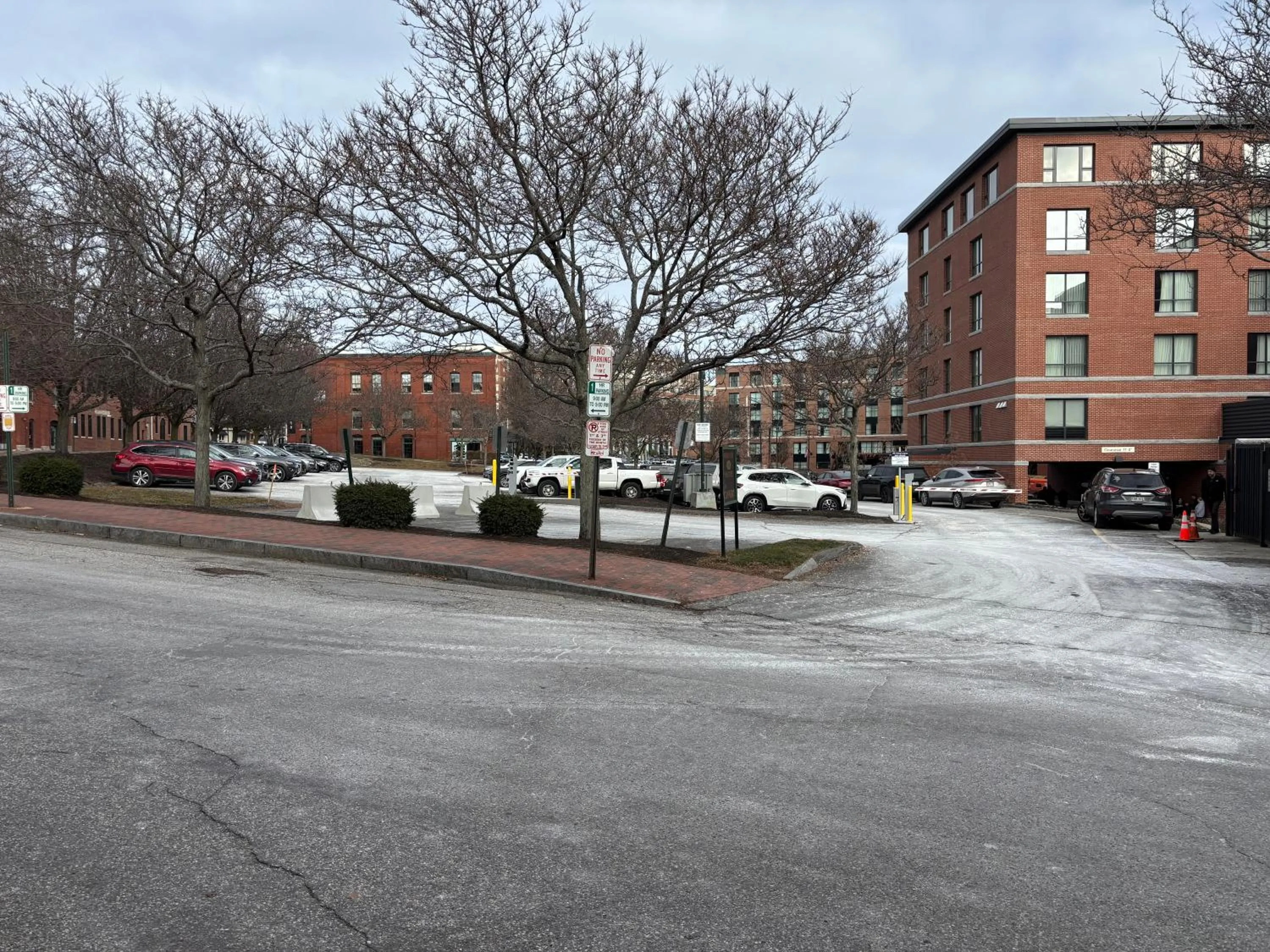Street view in The Weldon Hotel