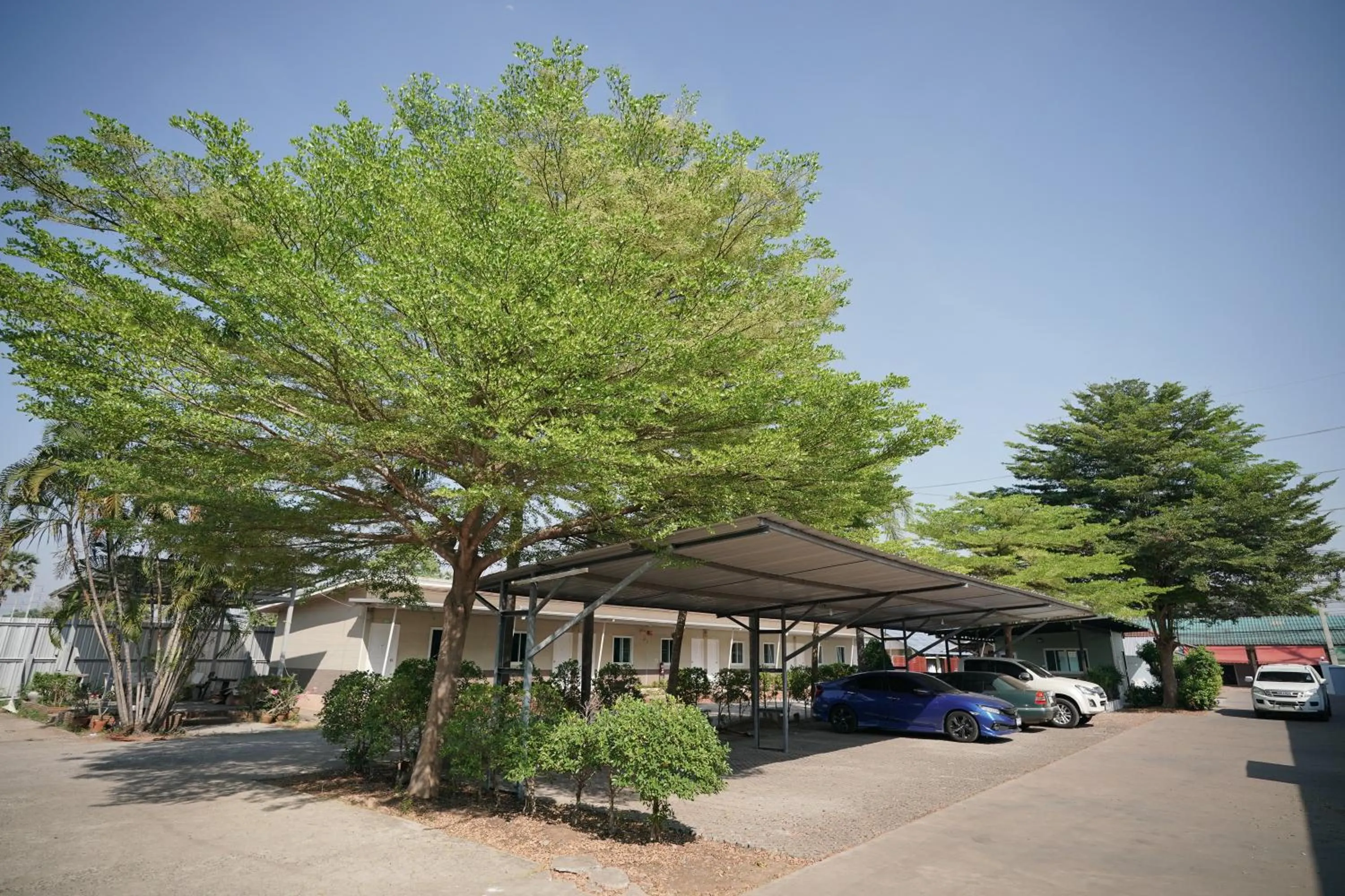 Parking in Baan Sabuy Jung