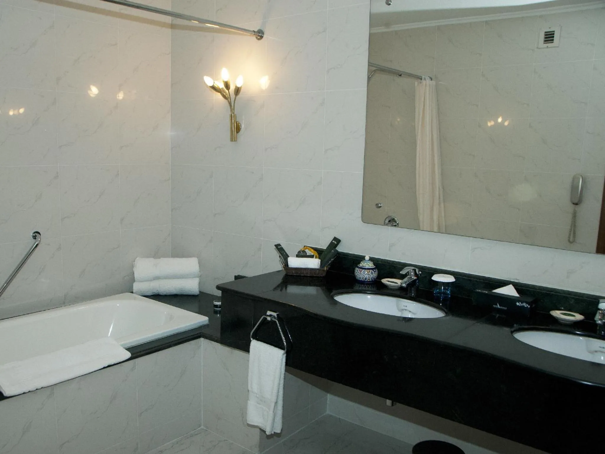 Bathroom in Avari Lahore Hotel