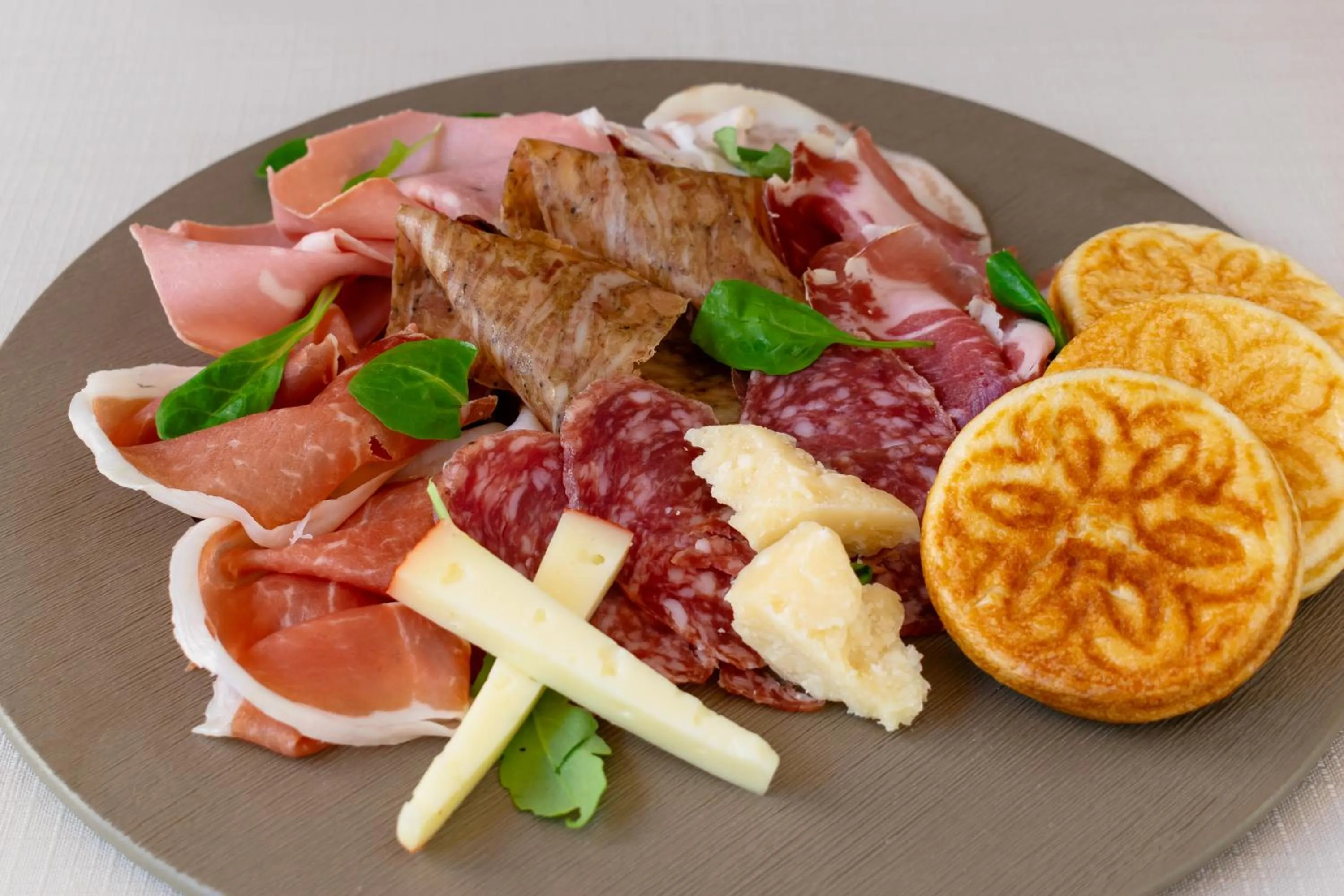 Restaurant/places to eat in Admiral Park Hotel by Falco D'Oro Hotels