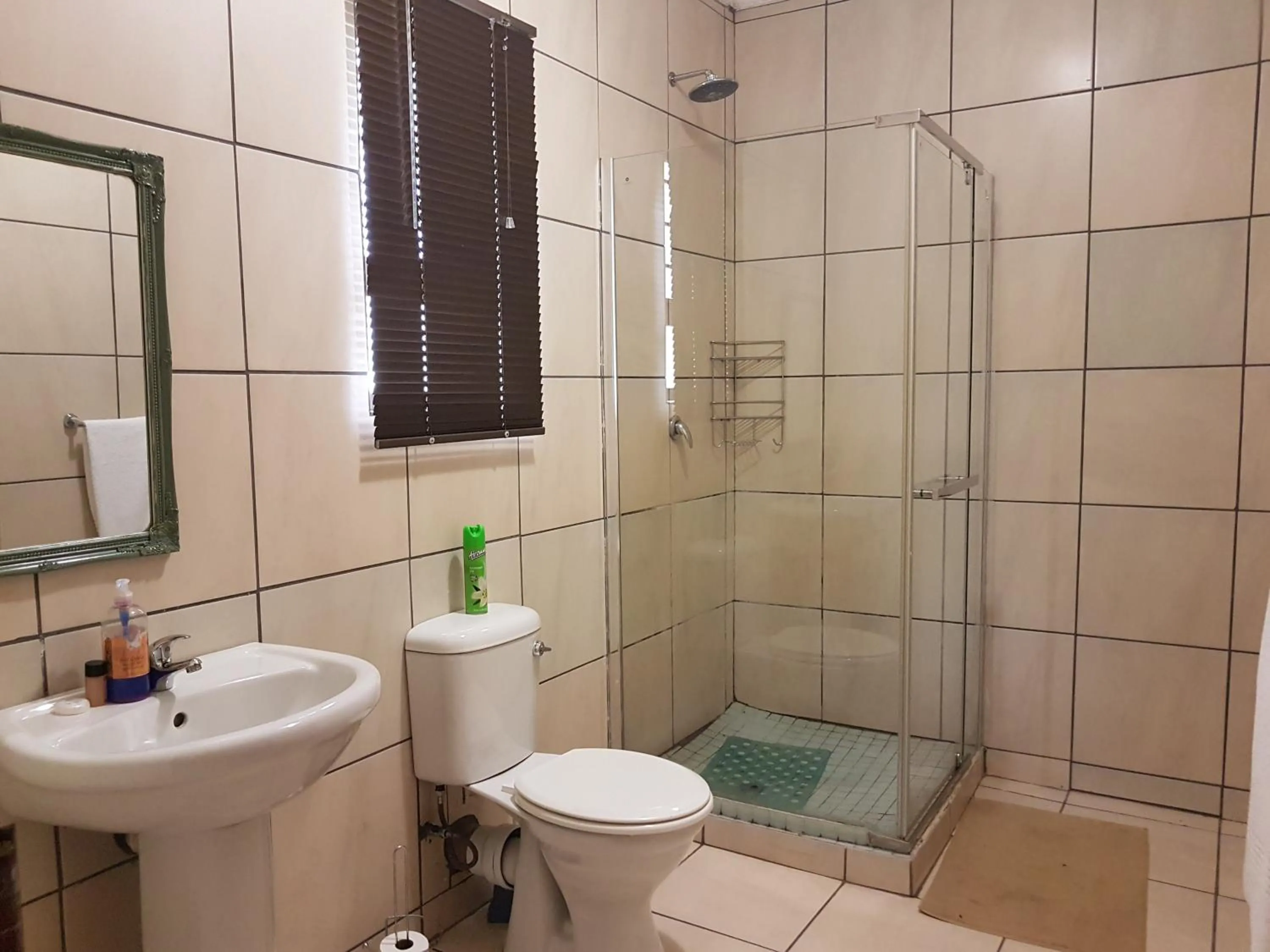 Bathroom in Sand River Cottages