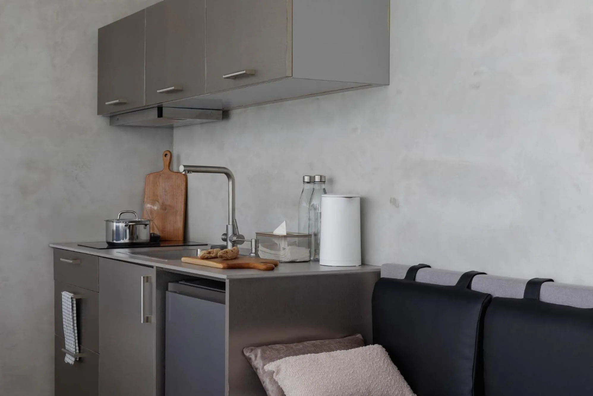 Coffee/tea facilities in Unit Space Village