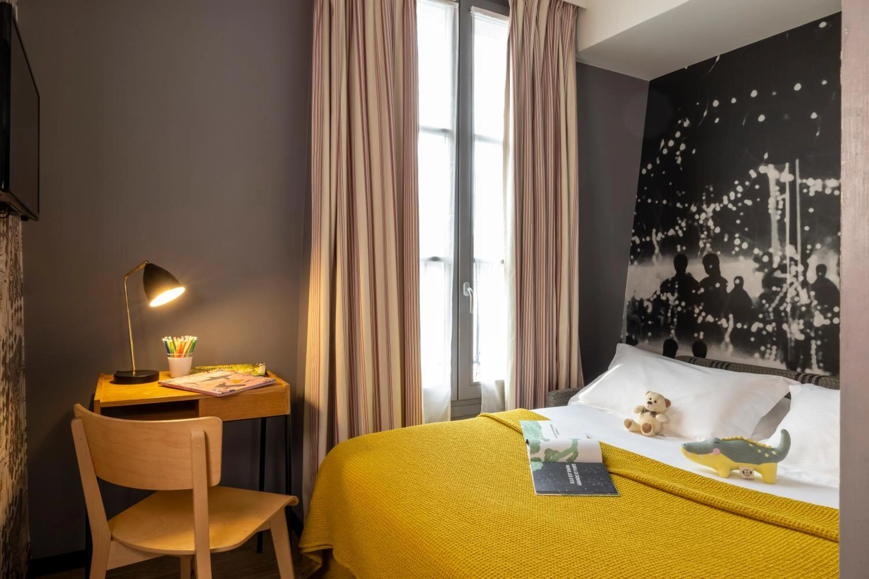 Bed in Hotel L’Antoine