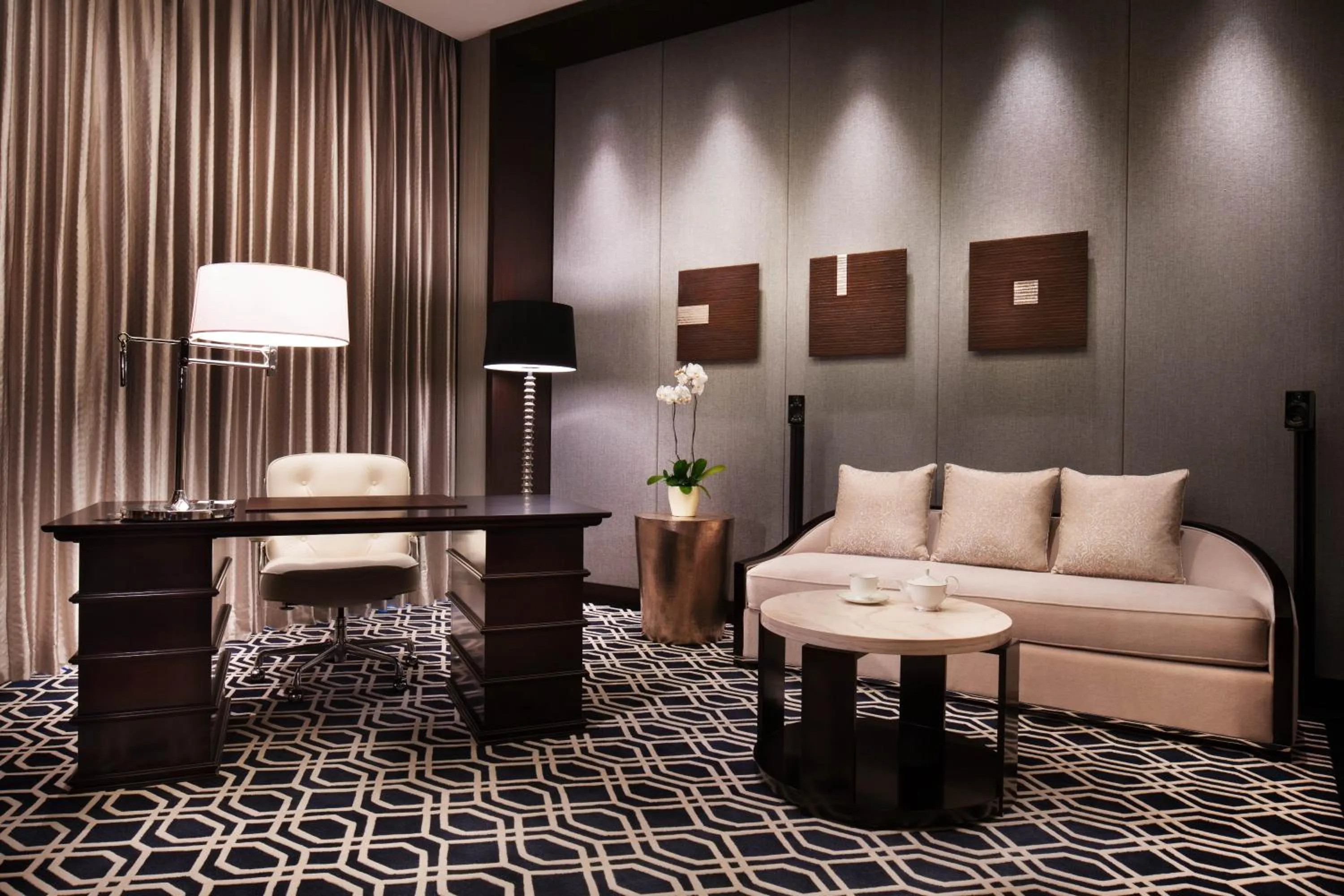 Business facilities in Fairmont Jakarta