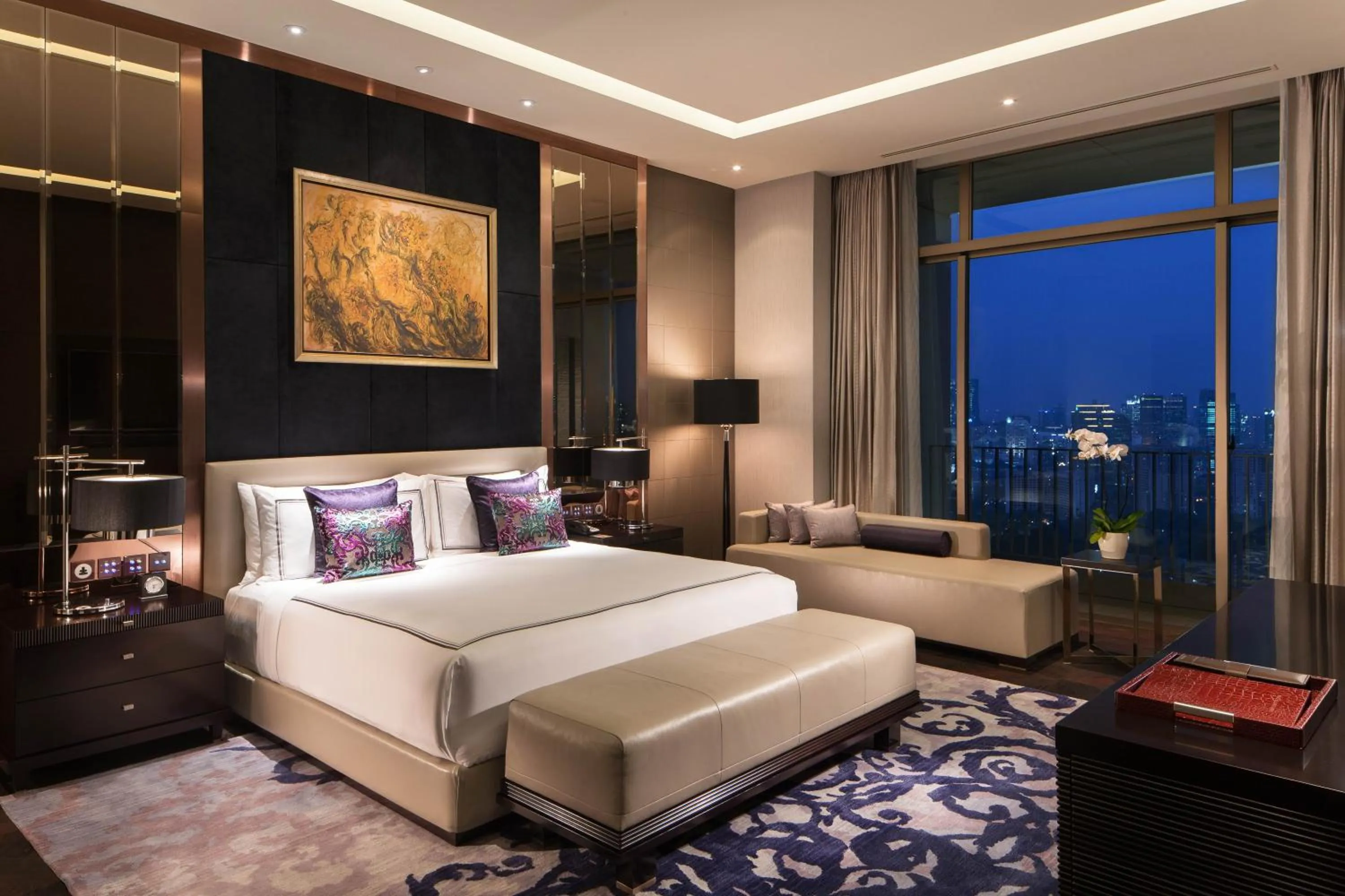Bed in Fairmont Jakarta