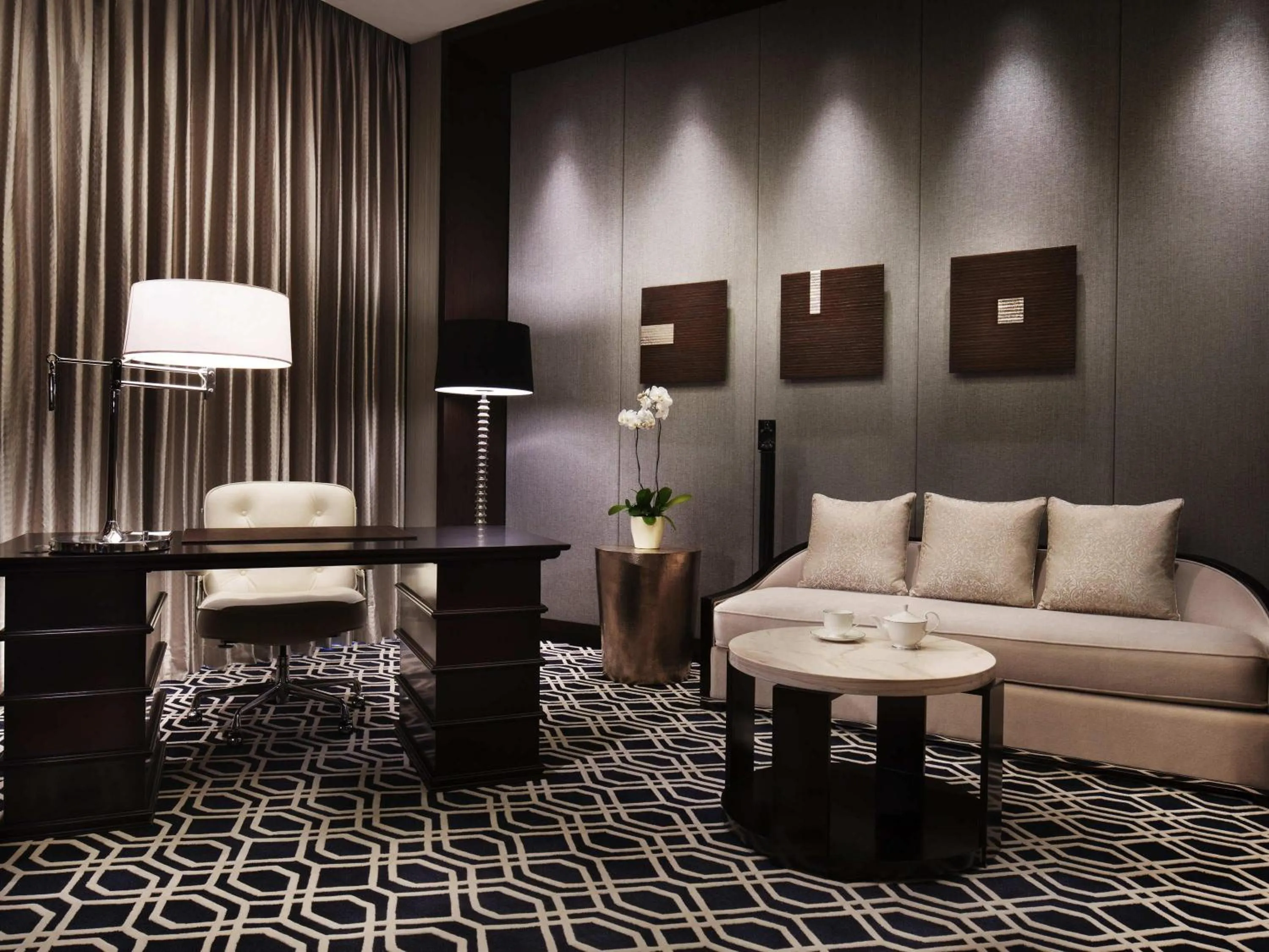 Bedroom in Fairmont Jakarta