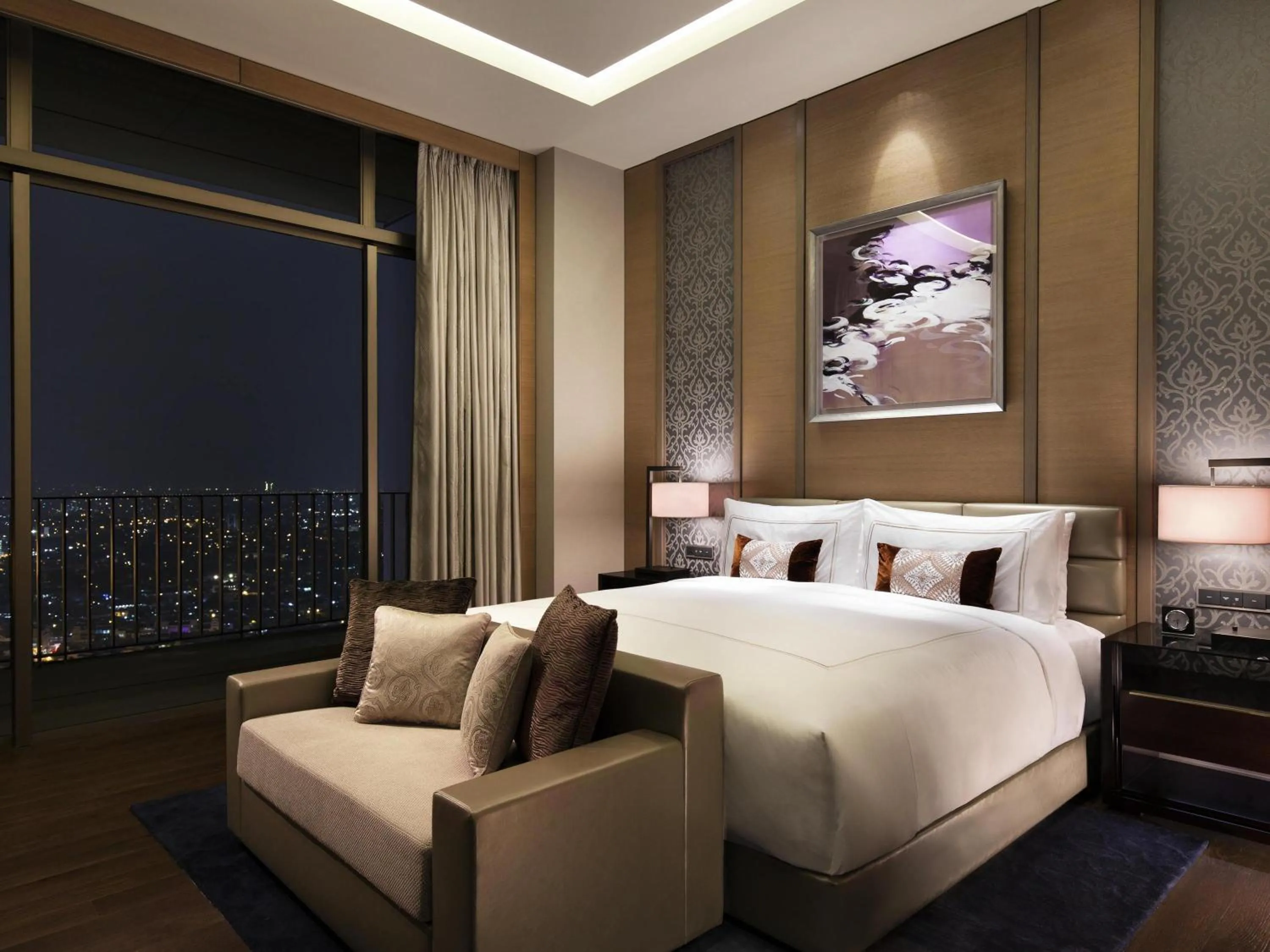 Bedroom, Bed in Fairmont Jakarta