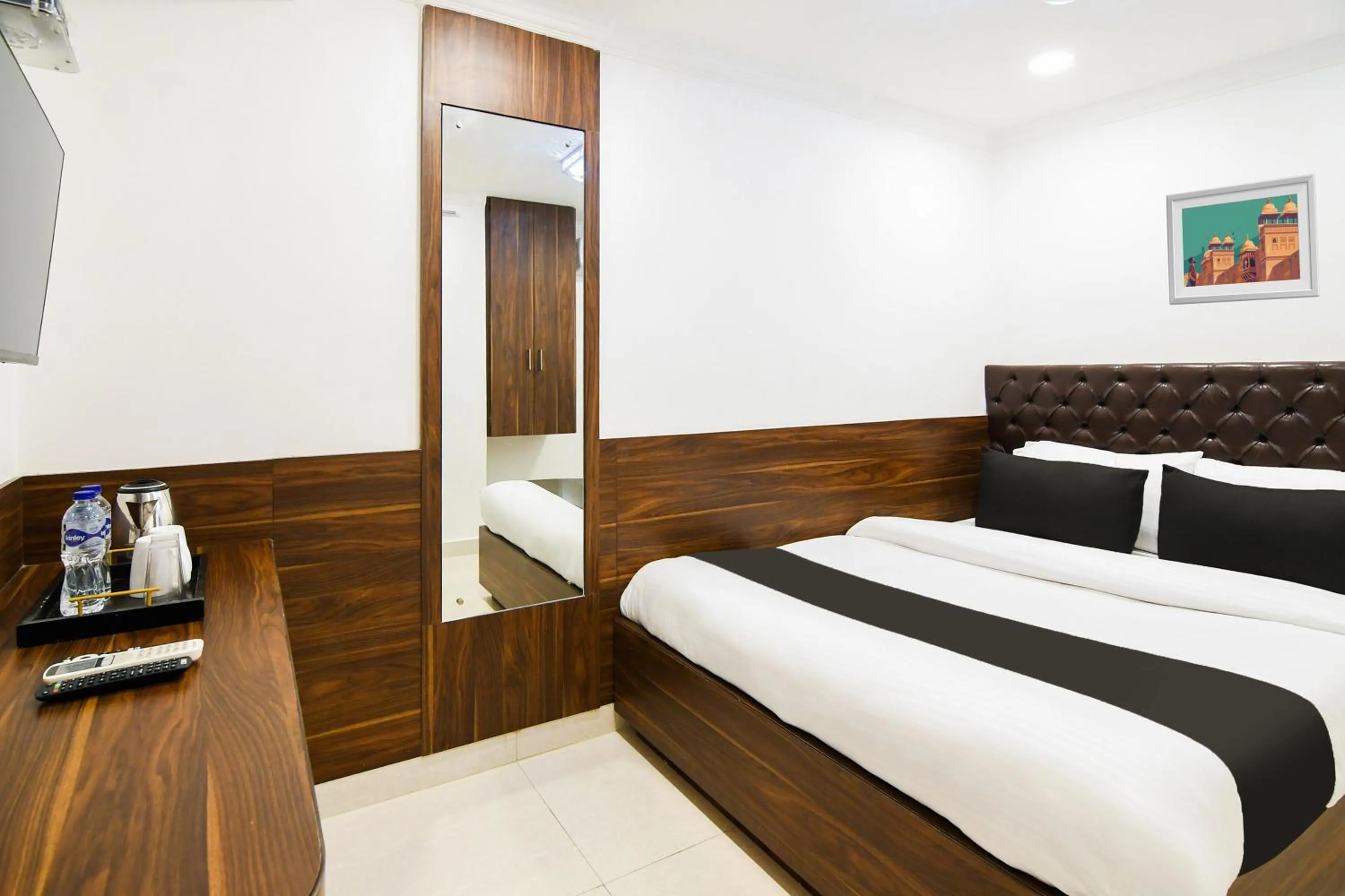 Bedroom, Bed in Super Hotel O Eminent Hotel