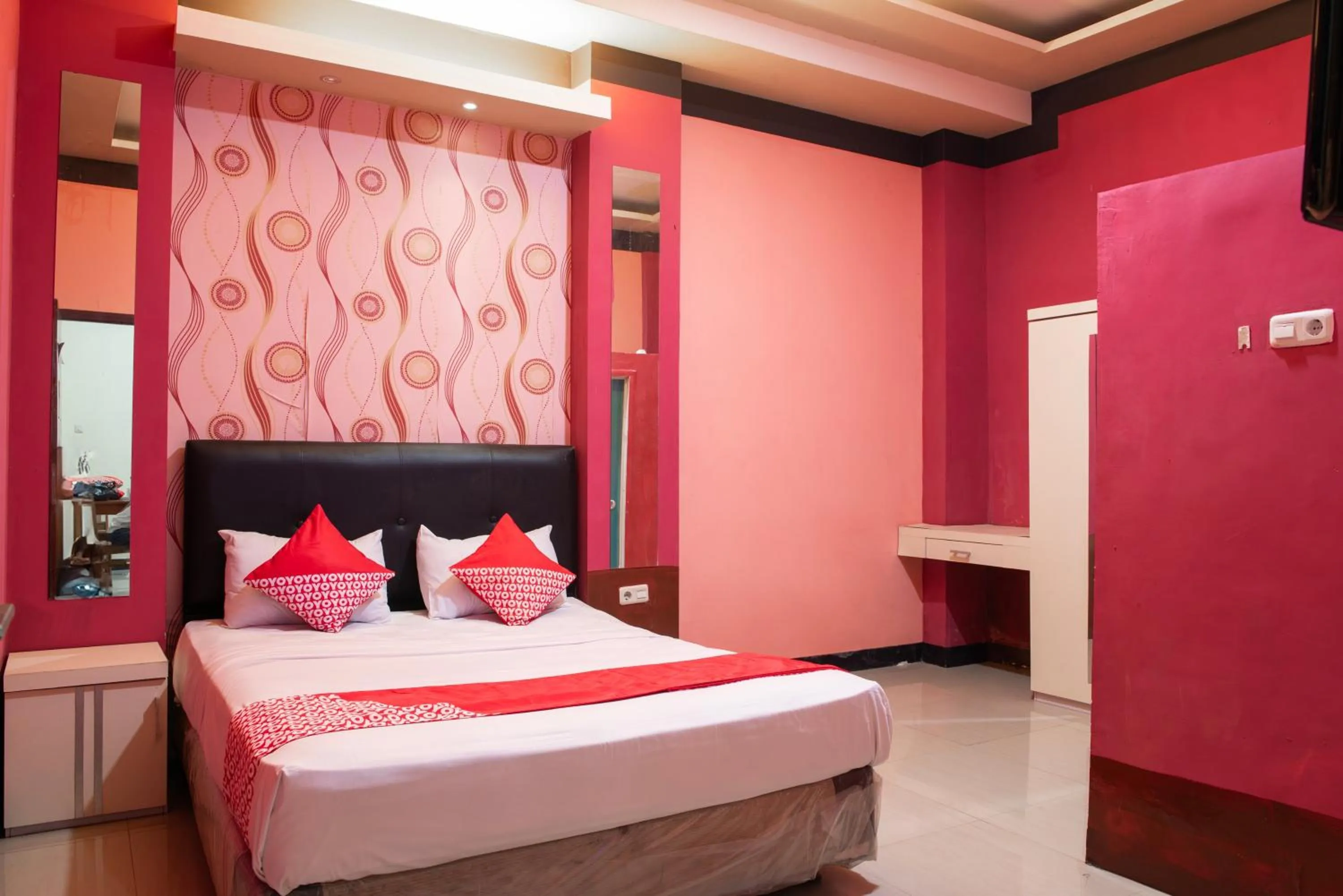 Bedroom, Bed in Hotel O Homestay Puspa Gemilang Syariah