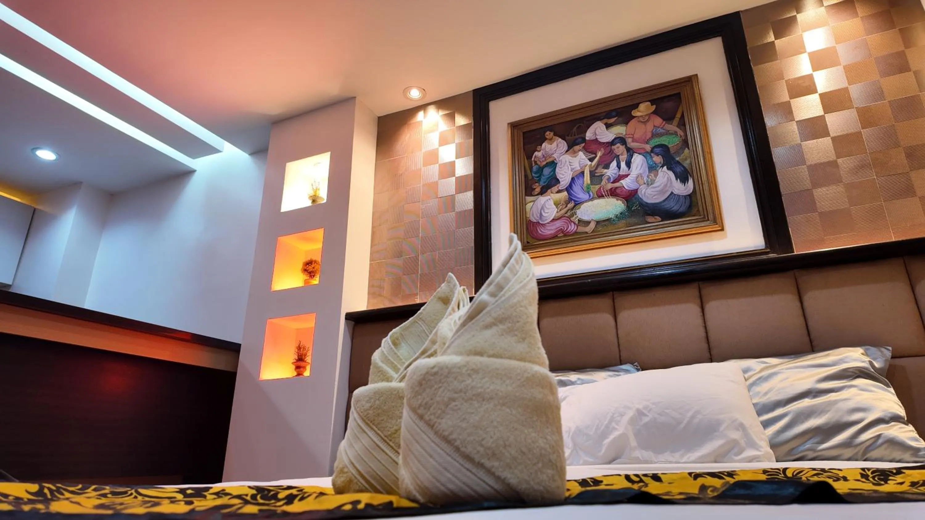 Bed in Kay Hotel and Residences