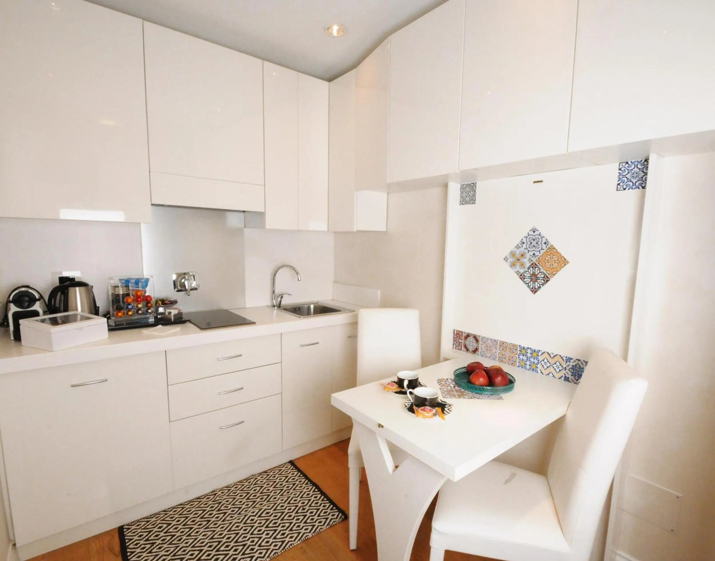 Kitchen or kitchenette in Suite Spagna 29