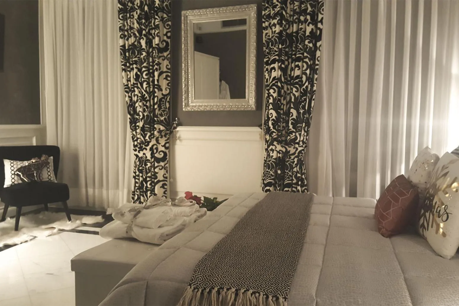 Bed in Suite Spagna 29
