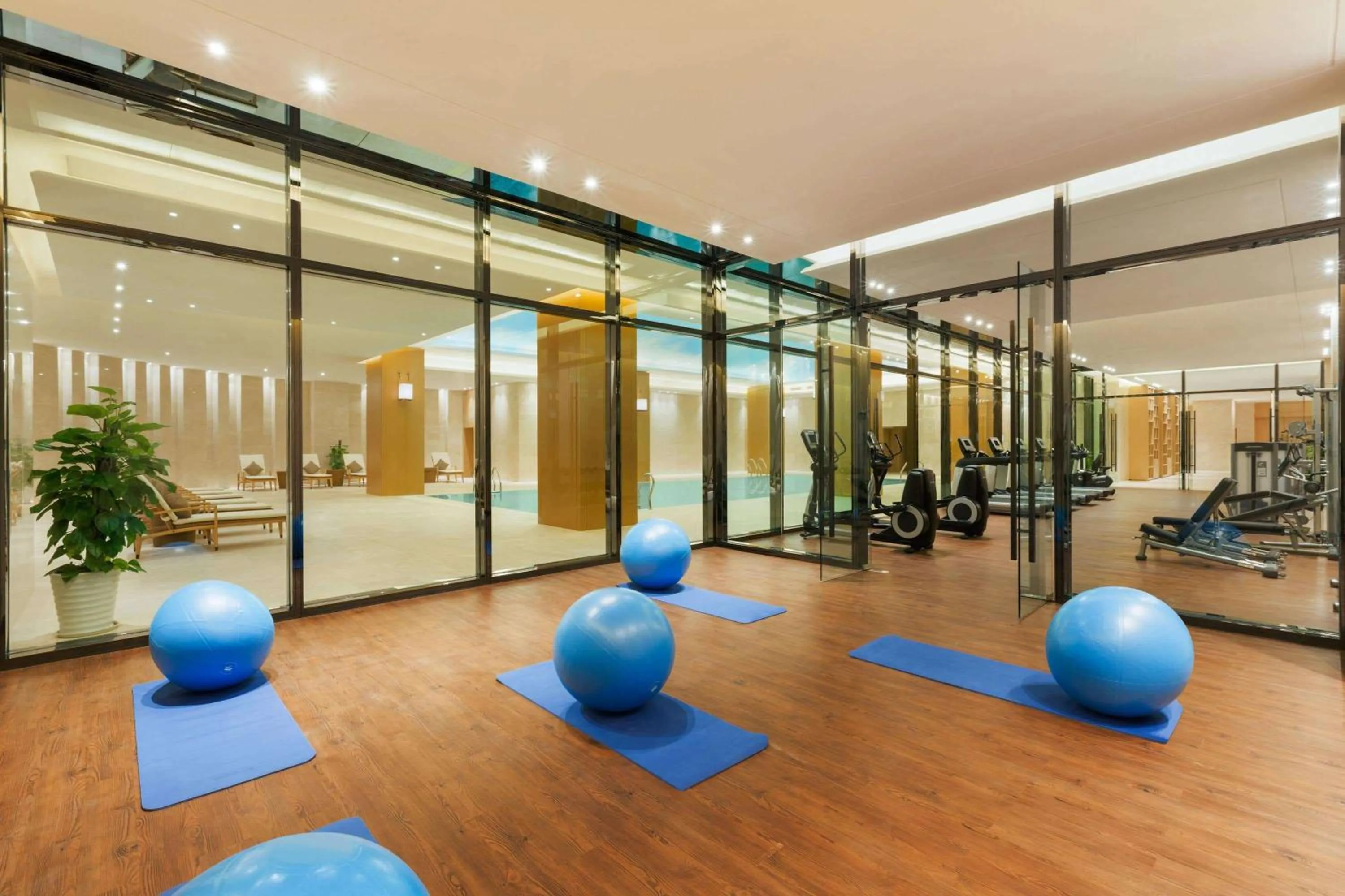 Fitness centre/facilities in Wyndham Chongqing Yuelai