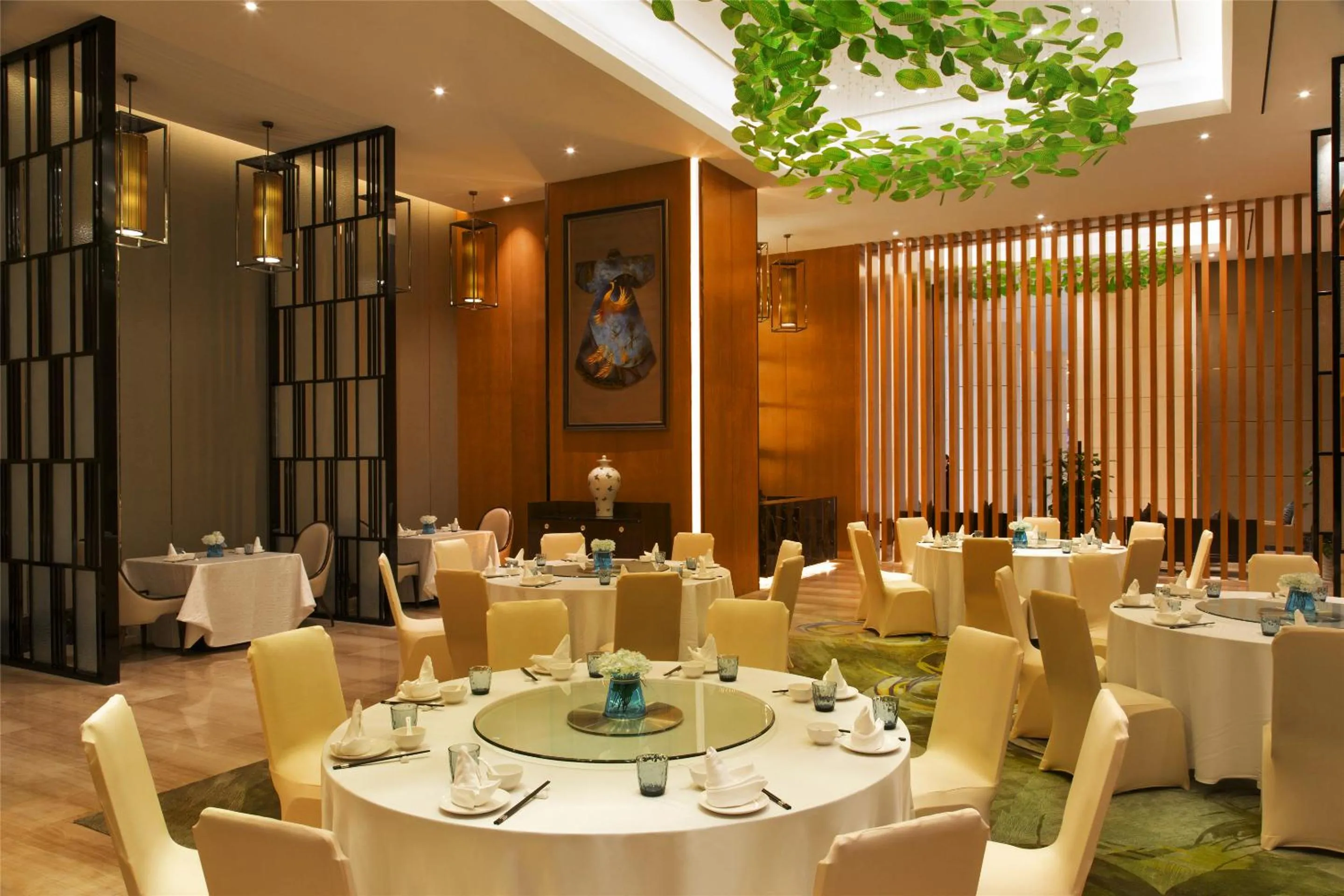 Restaurant/places to eat in Wyndham Chongqing Yuelai