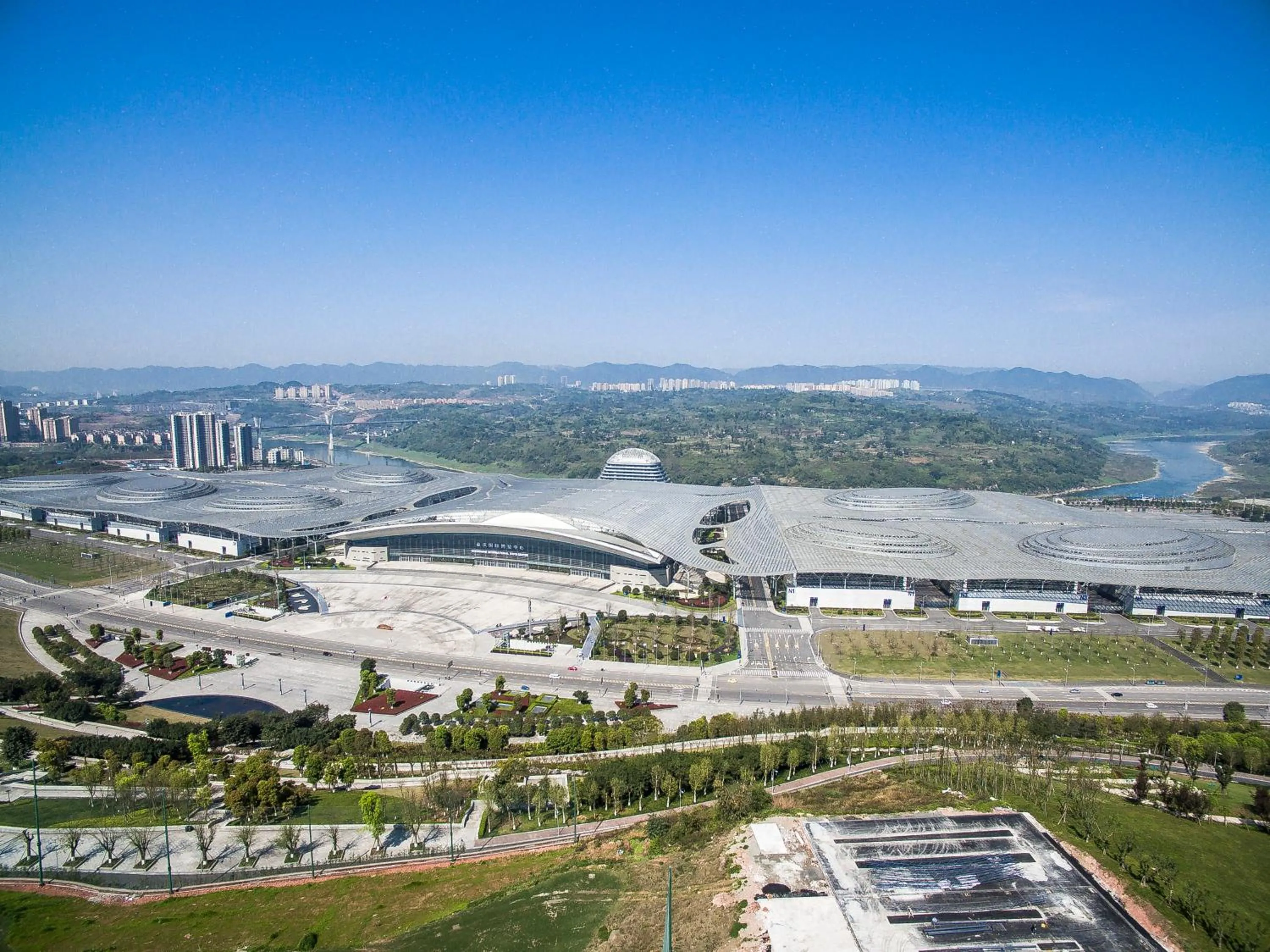 Property building in Wyndham Chongqing Yuelai