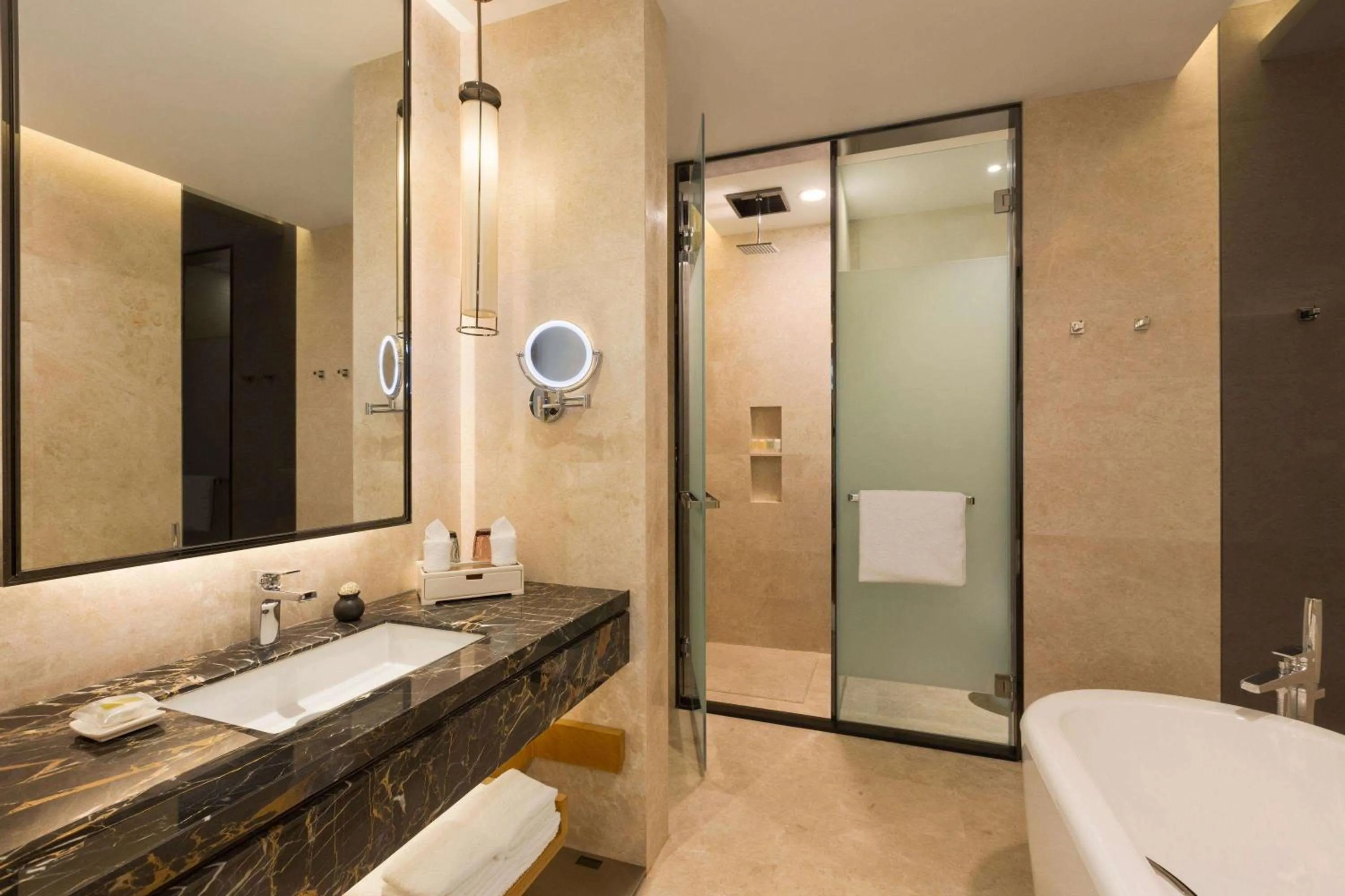 Photo of the whole room in Wyndham Chongqing Yuelai