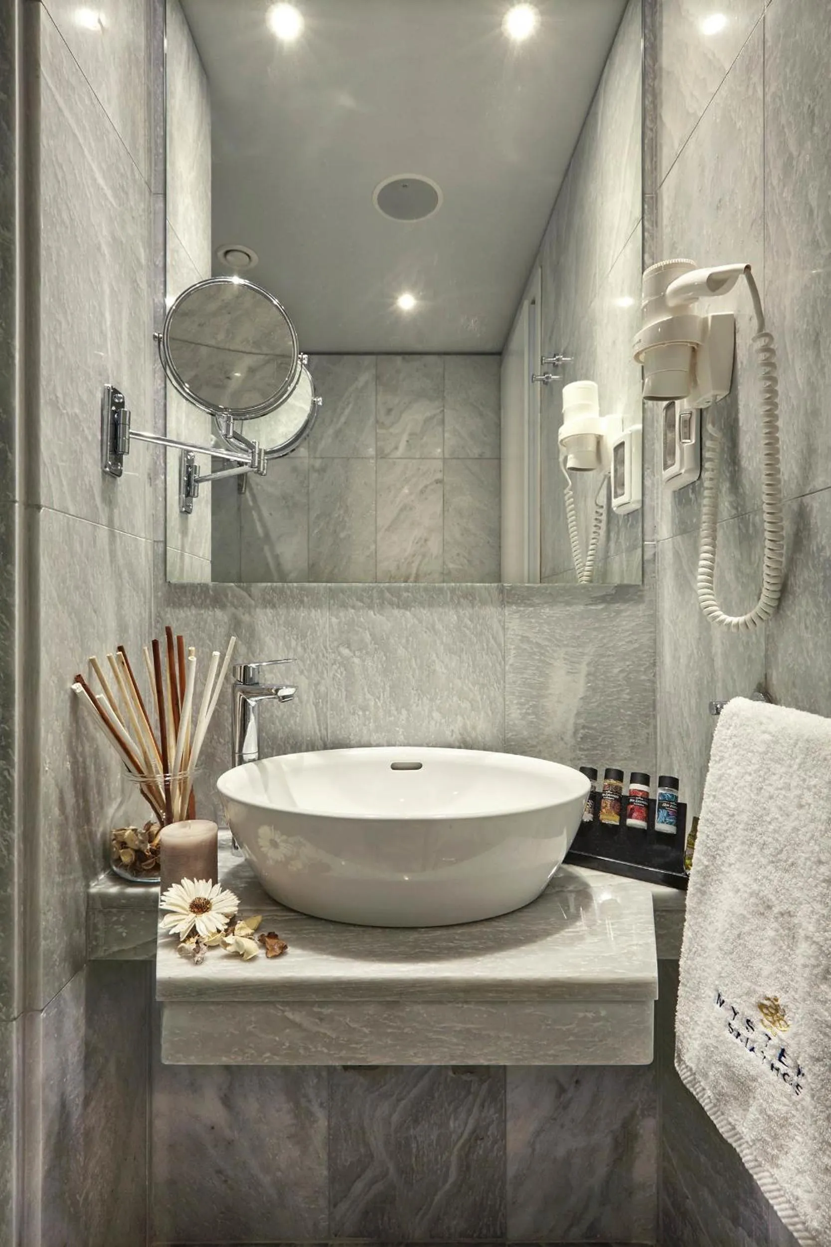 Bathroom in Mystery Skiathos Luxury Residence