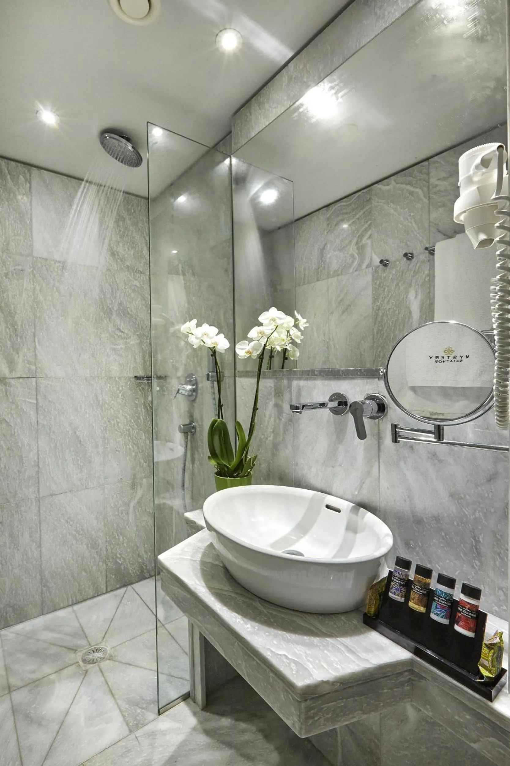 Bathroom in Mystery Skiathos Luxury Residence