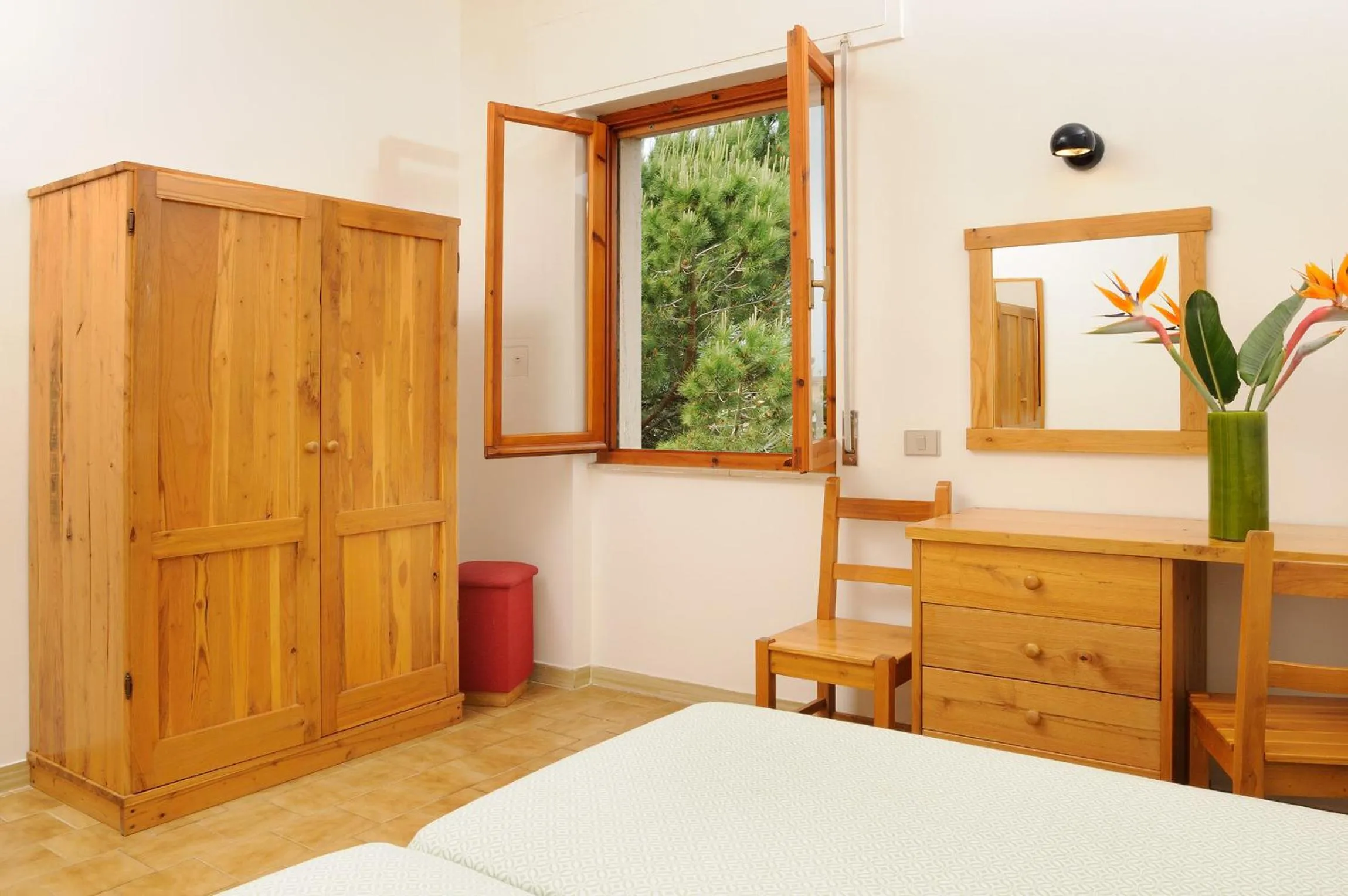 Day, Bed in Residence Oasis