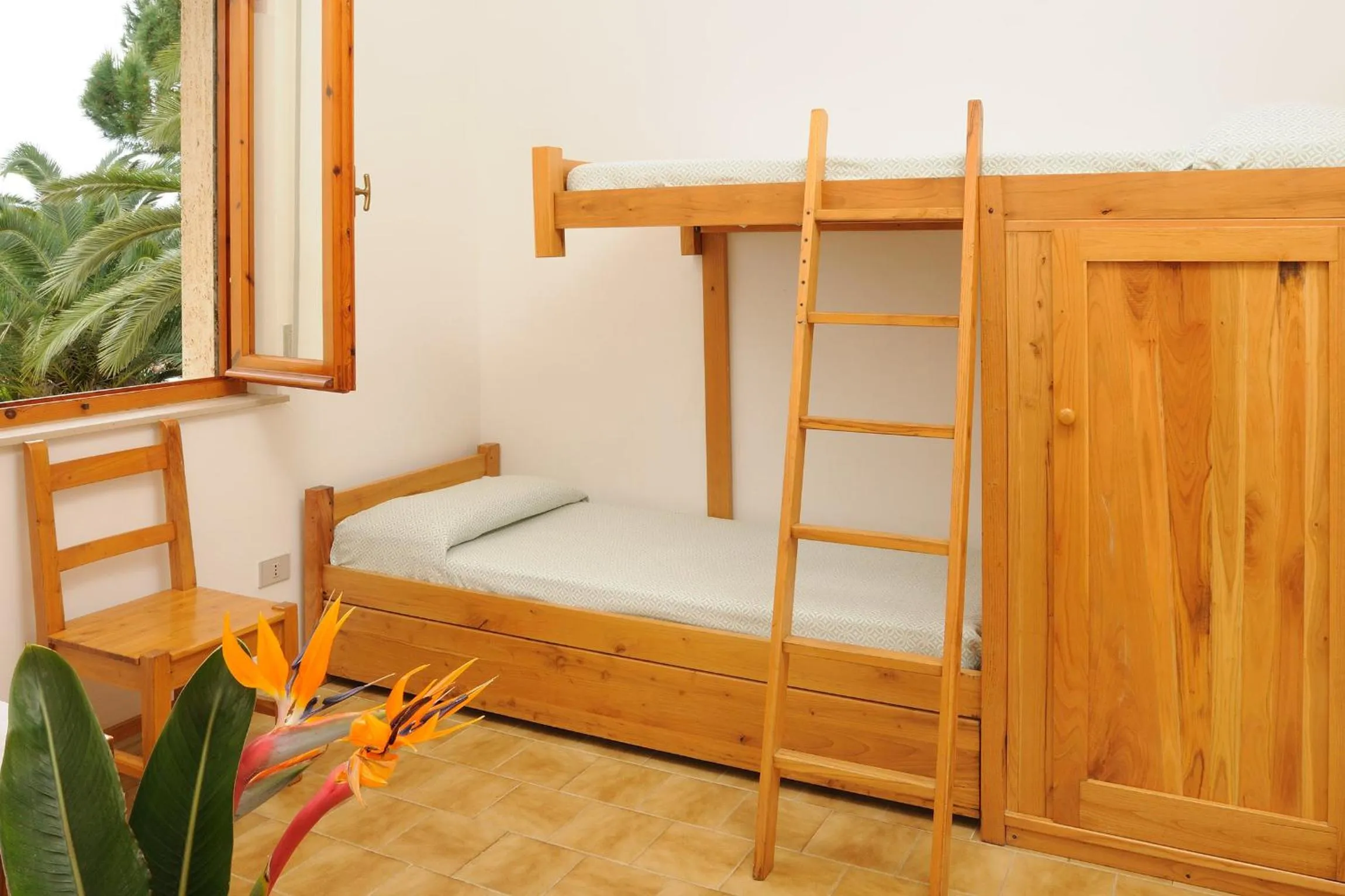 Day, Bed in Residence Oasis